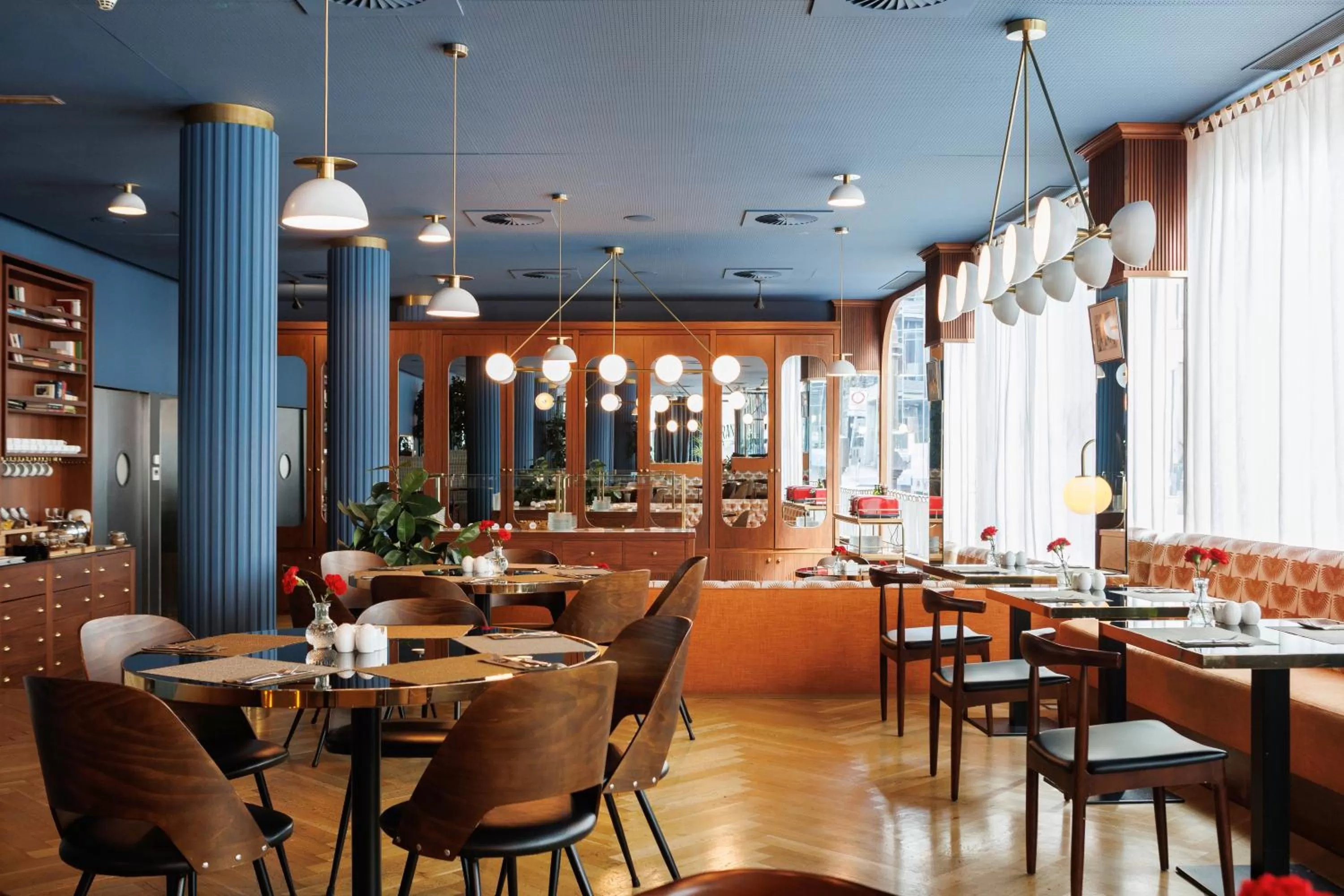 Restaurant/places to eat in Iberostar Las Letras Gran Via