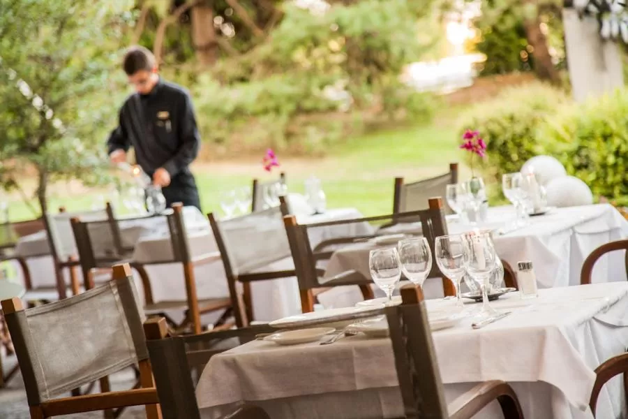 Restaurant/places to eat in Cosmo Hotel Torri