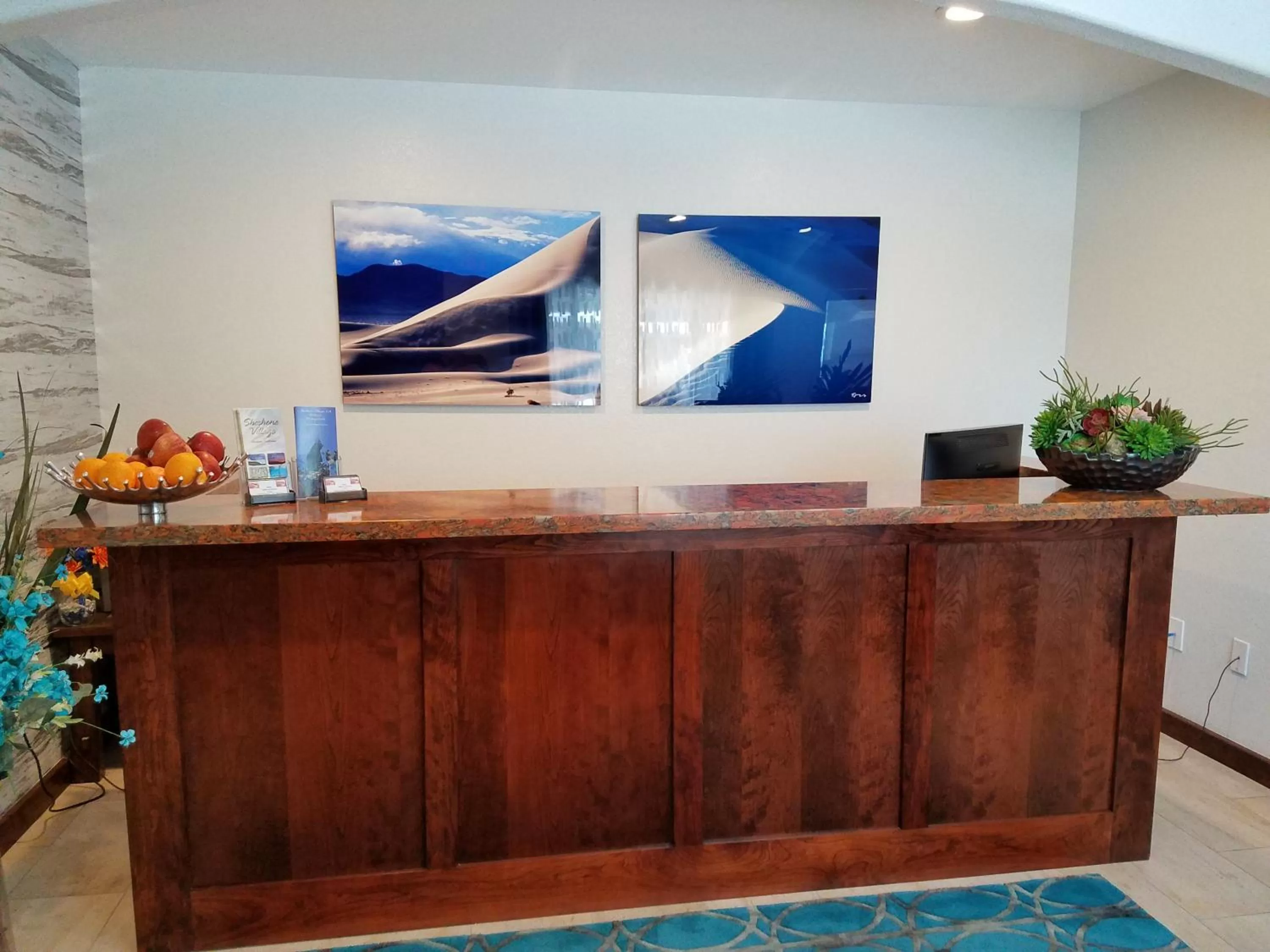 Property building in Shoshone Inn