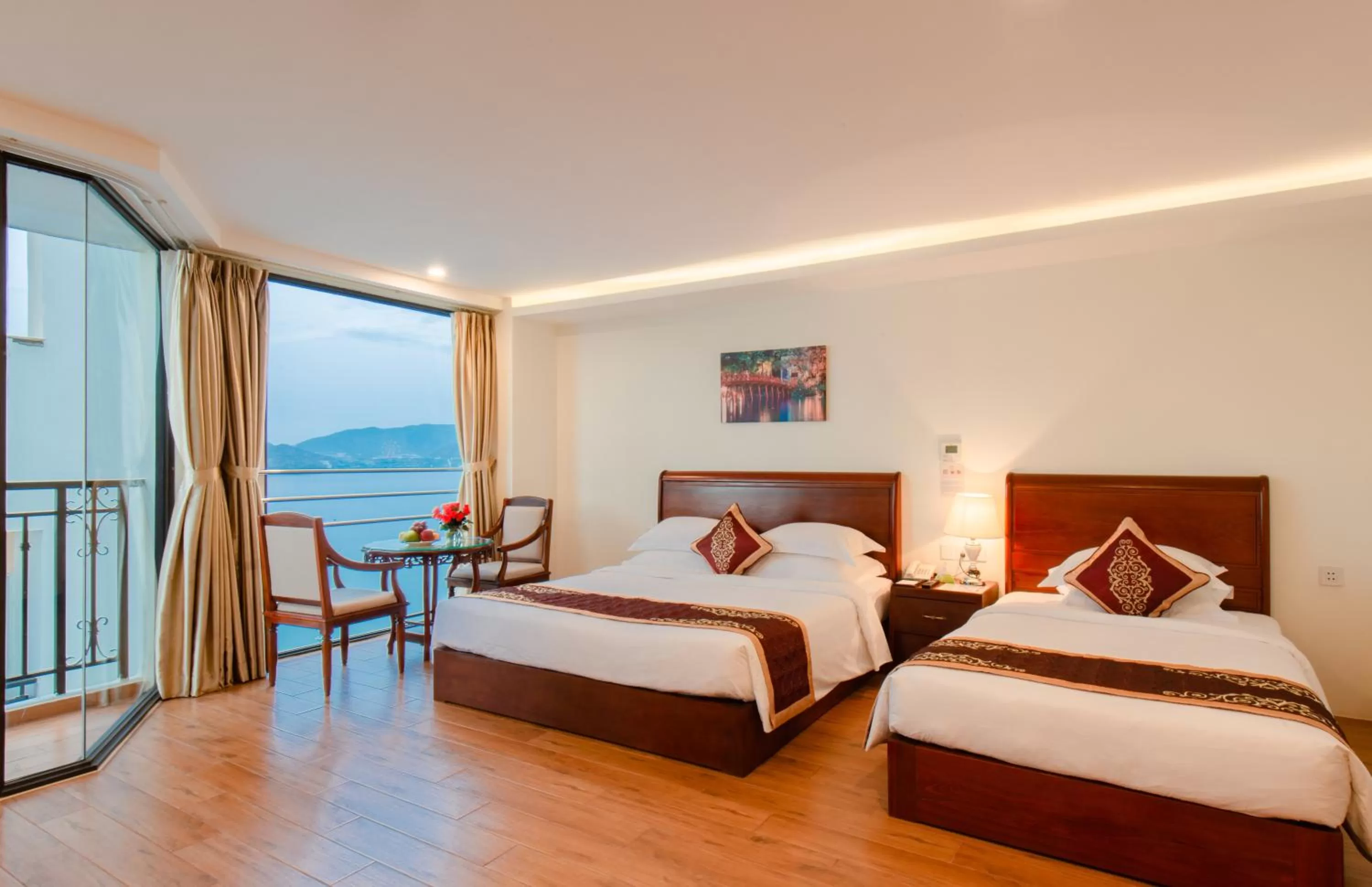 Sea view, Bed in Red Sun Nha Trang Hotel