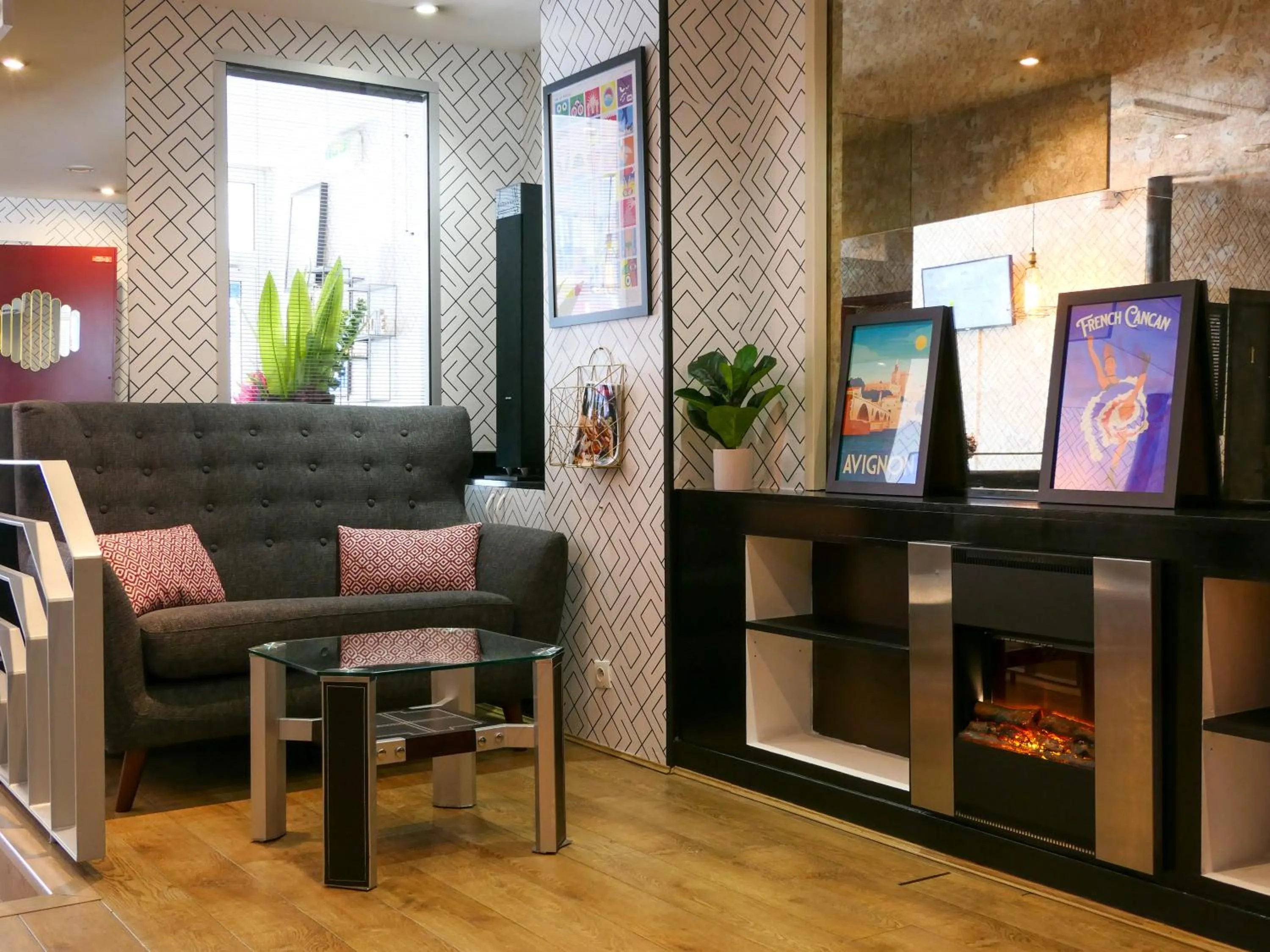 Lobby or reception in Hôtel de France Quartier Latin