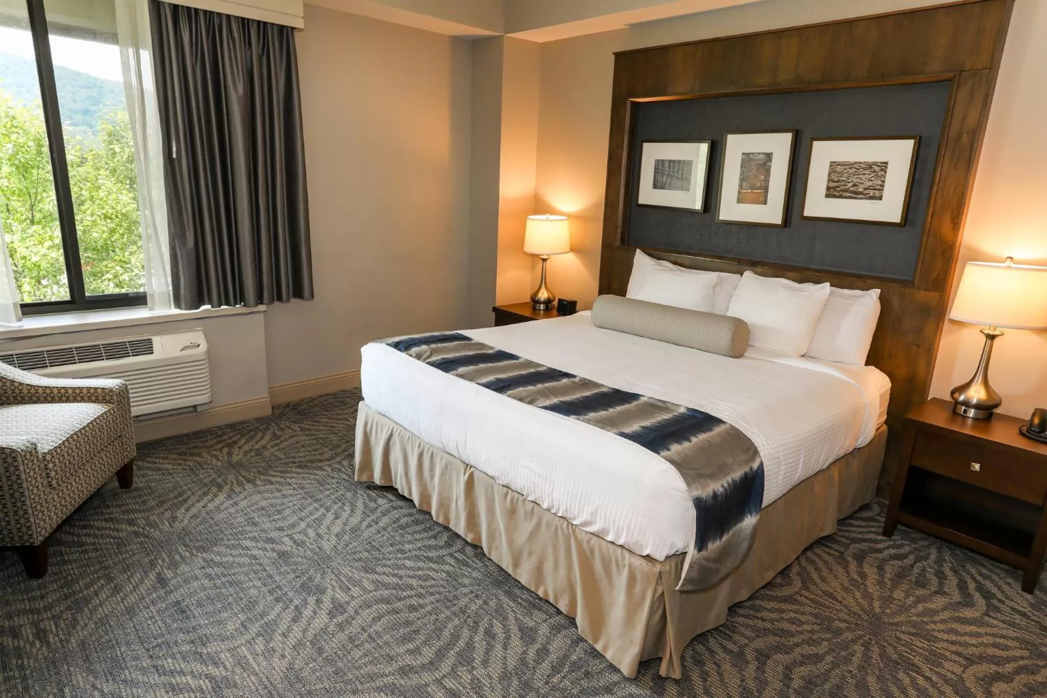 Standard King Room in Liberty Mountain Resort