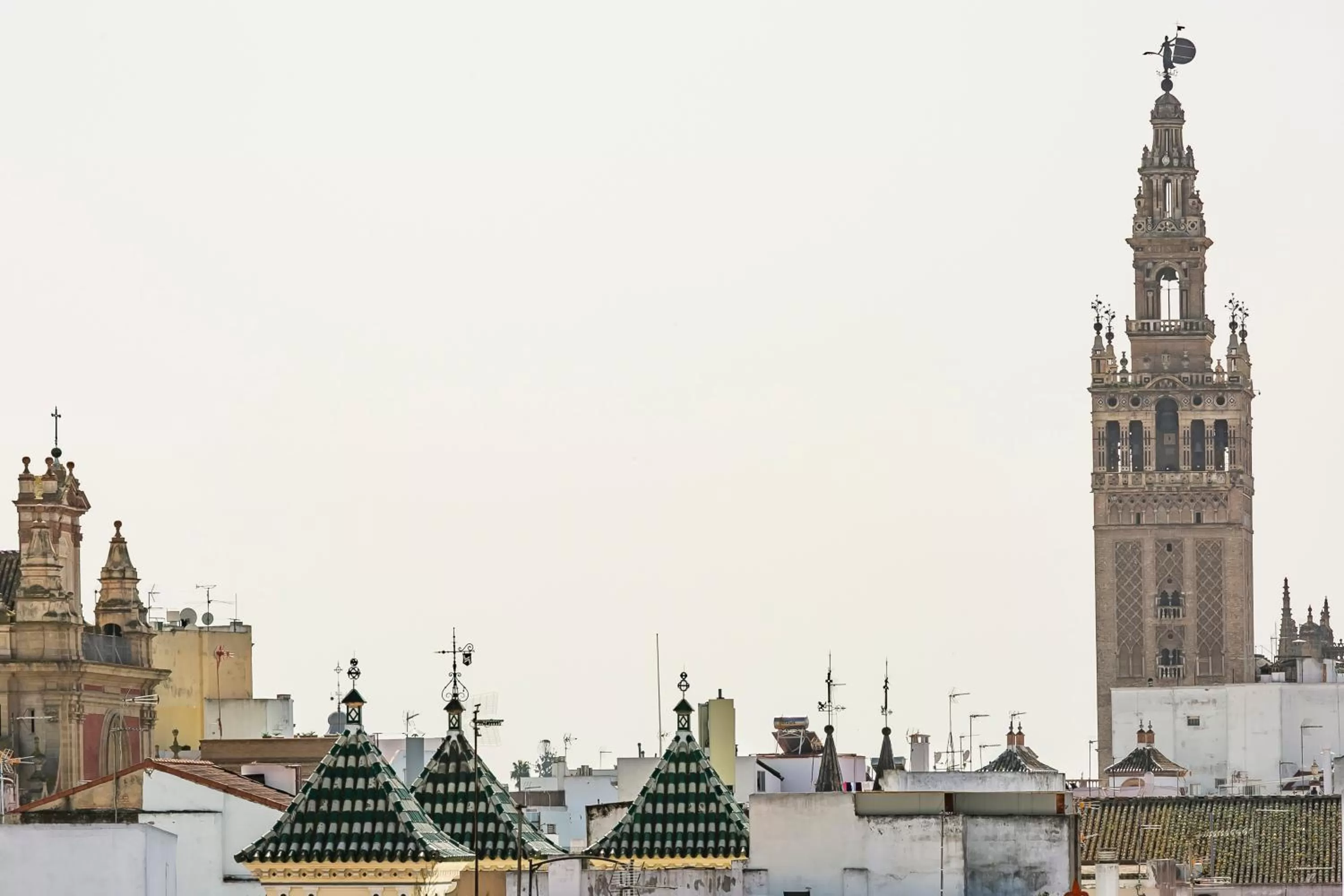 Nearby landmark in Aquitania Home Suites