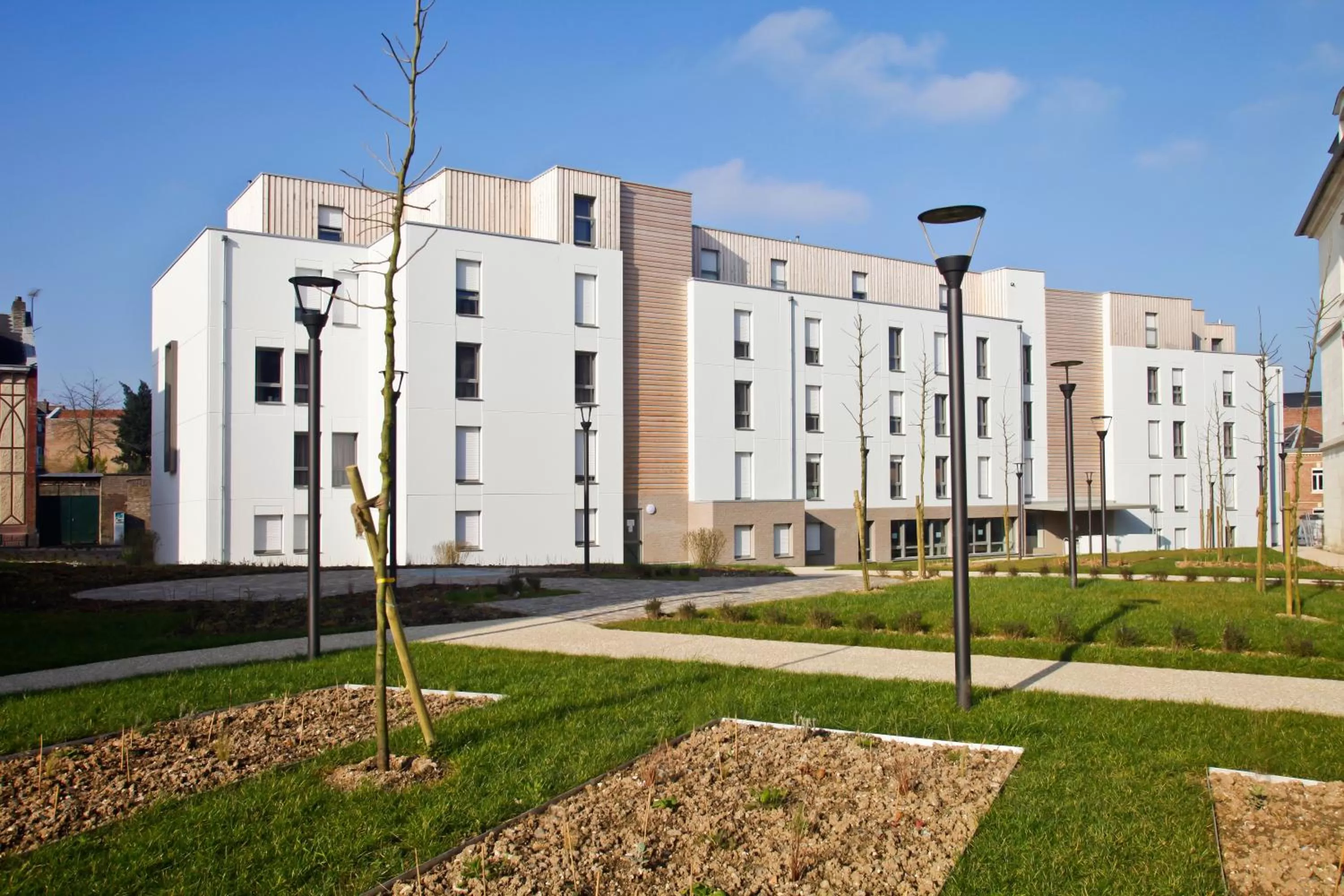 Facade/entrance in Appart Hotel Odalys City Amiens Blamont