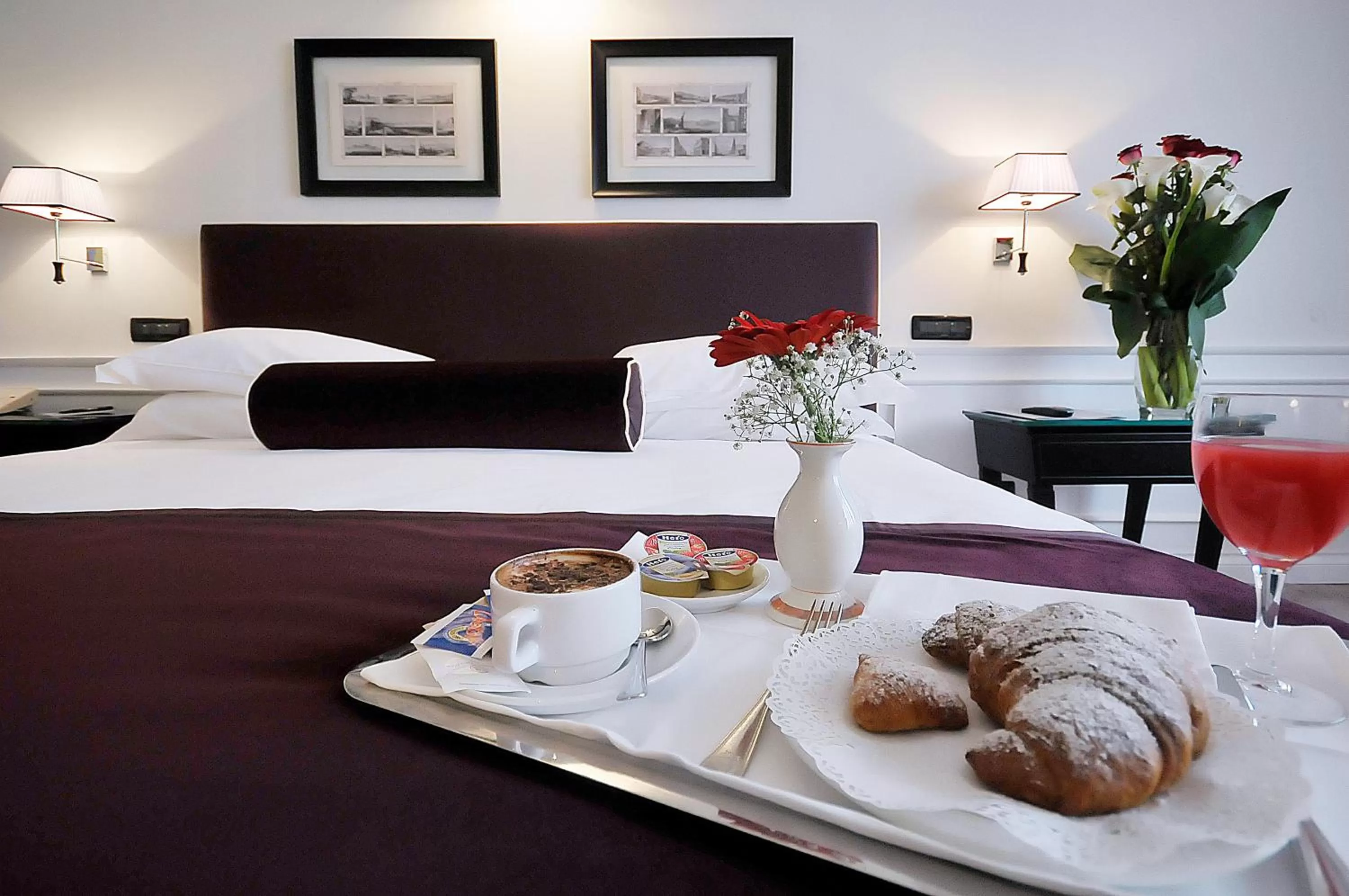 Decorative detail, Bed in Grand Hotel Oriente
