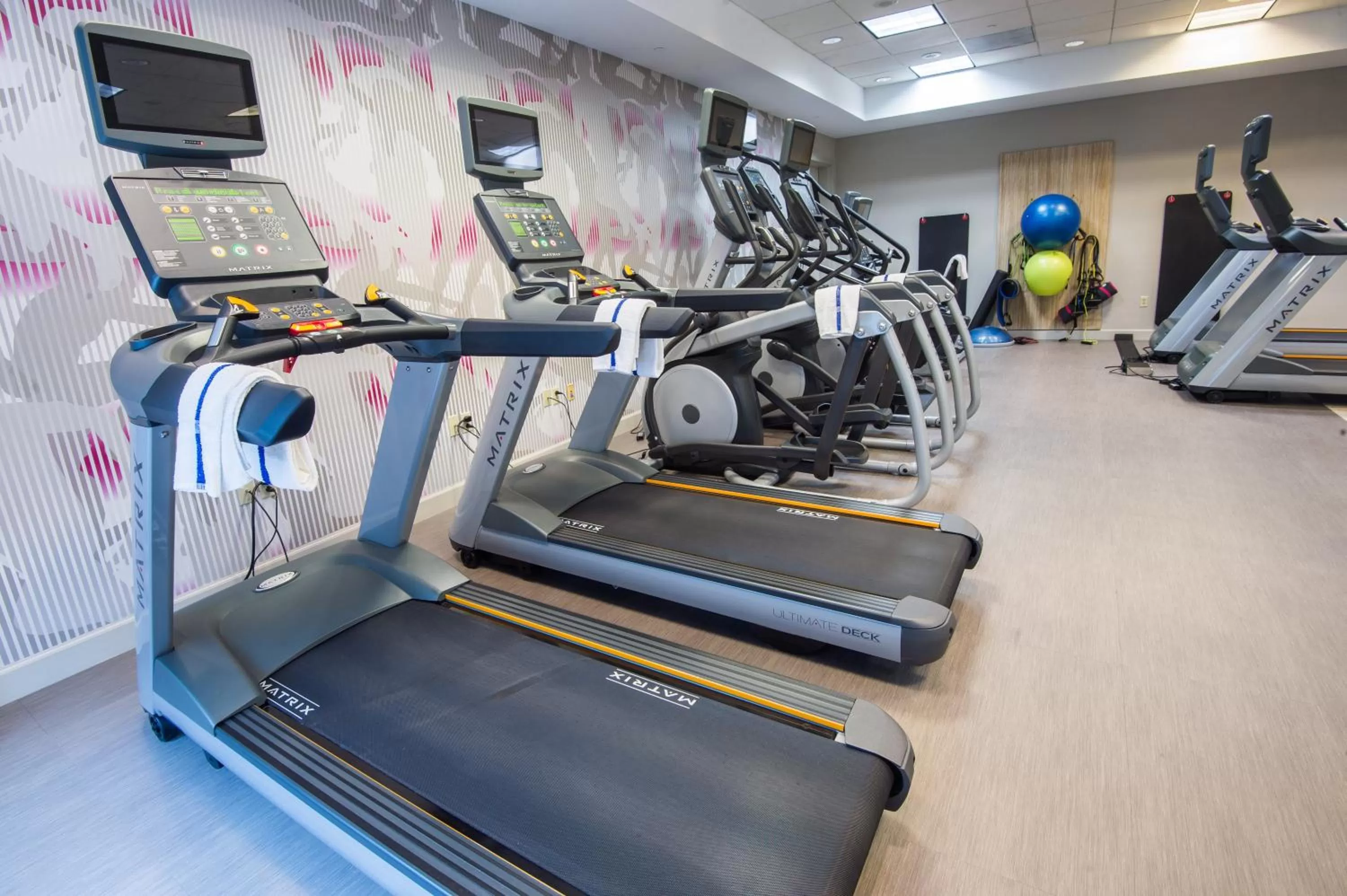 Fitness centre/facilities in Crowne Plaza Cleveland at Playhouse Square by IHG
