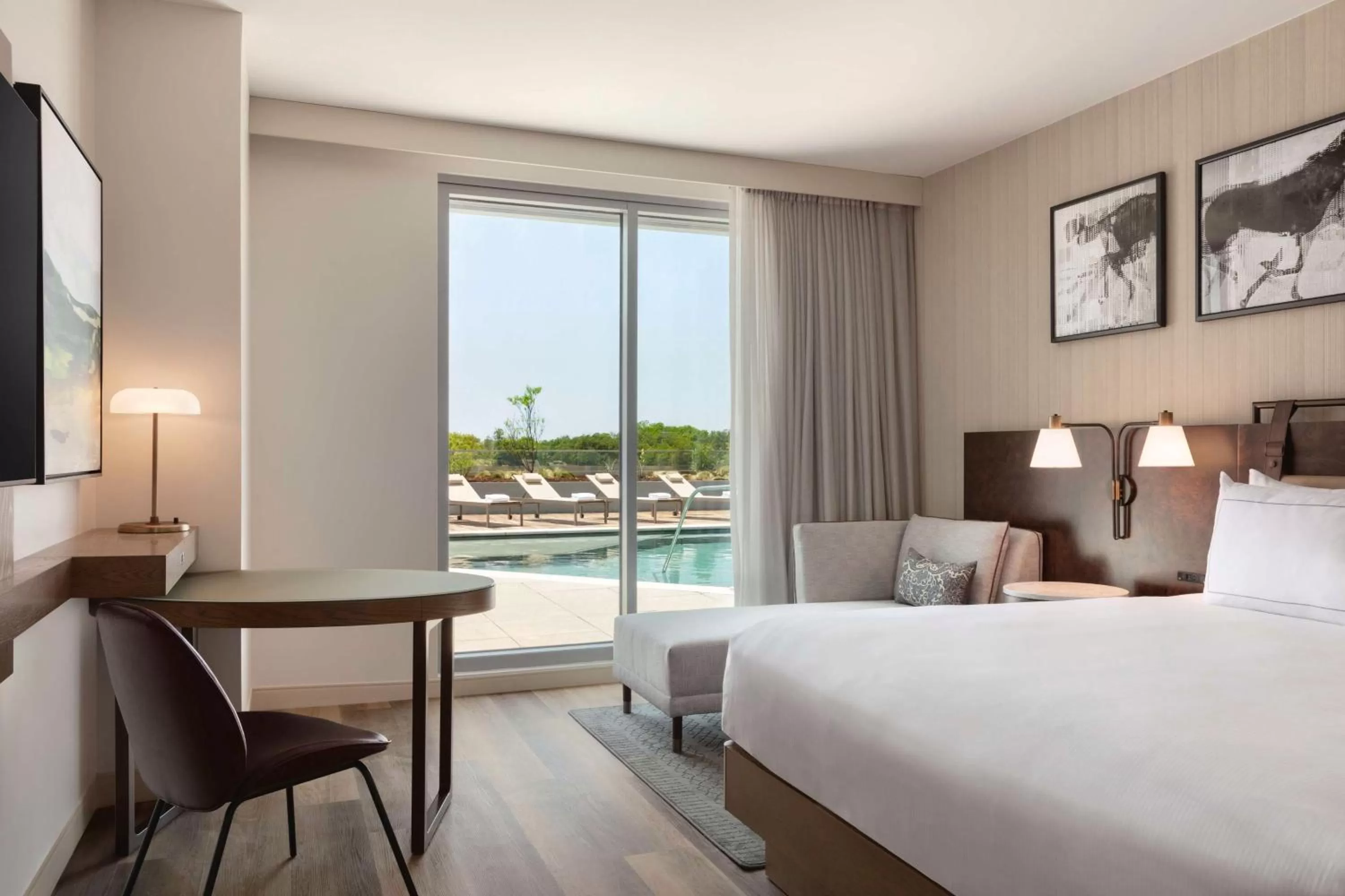 Bedroom, Bed in Doubletree By Hilton Abilene Downtown Convention Center