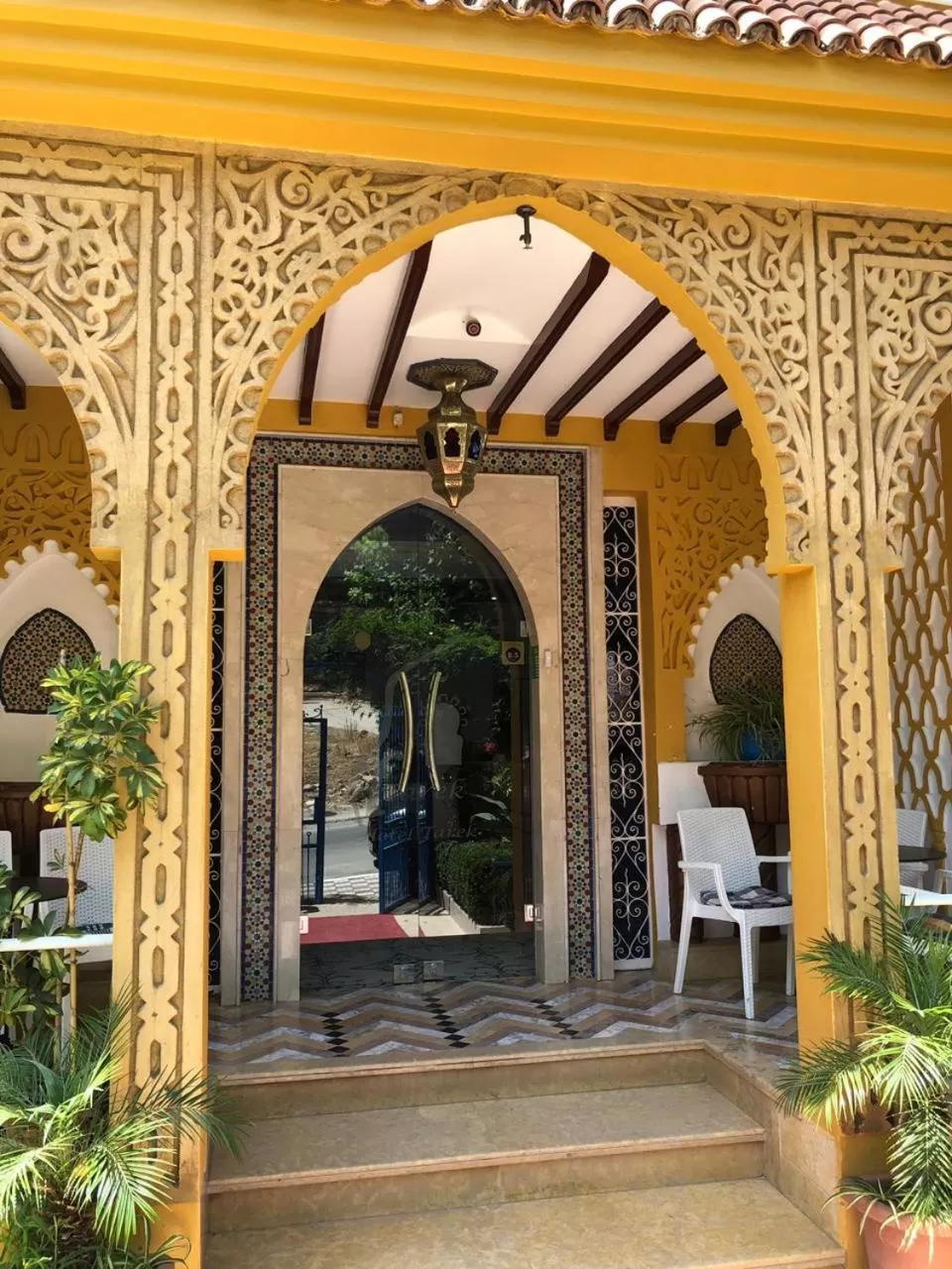 Facade/entrance in Hotel Tarek
