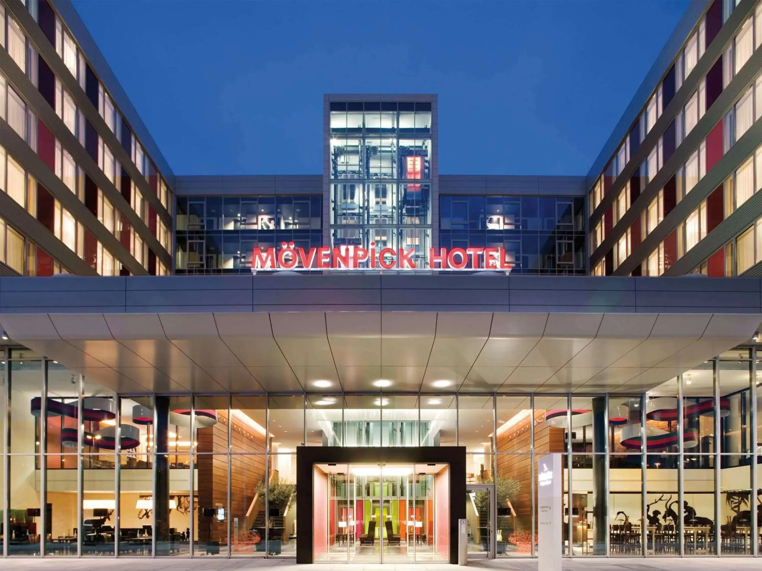 Mövenpick Hotel Stuttgart Airport Mövenpick Hotel Stuttgart Airport