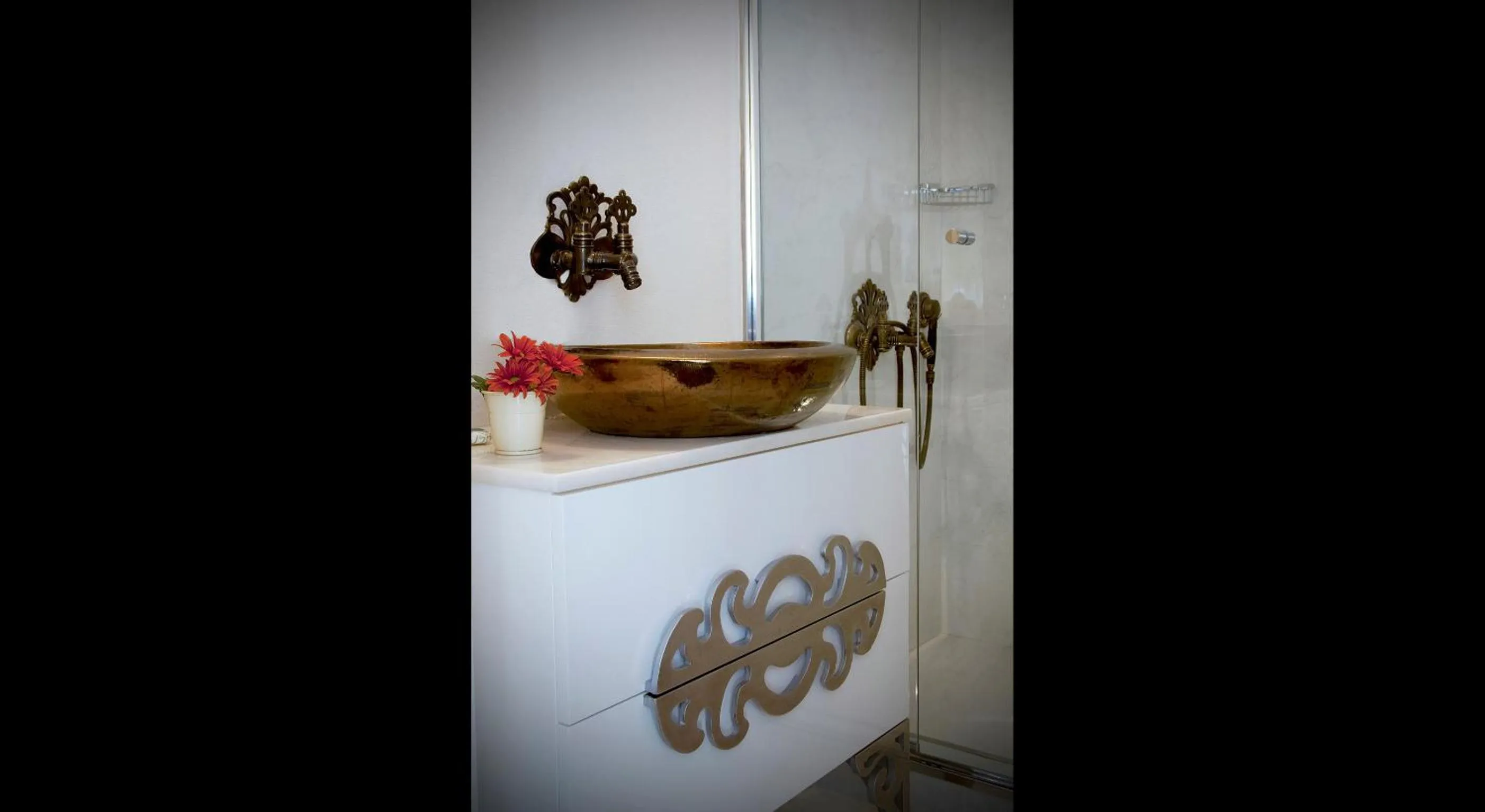 Bathroom in Hypnos Design Hotel