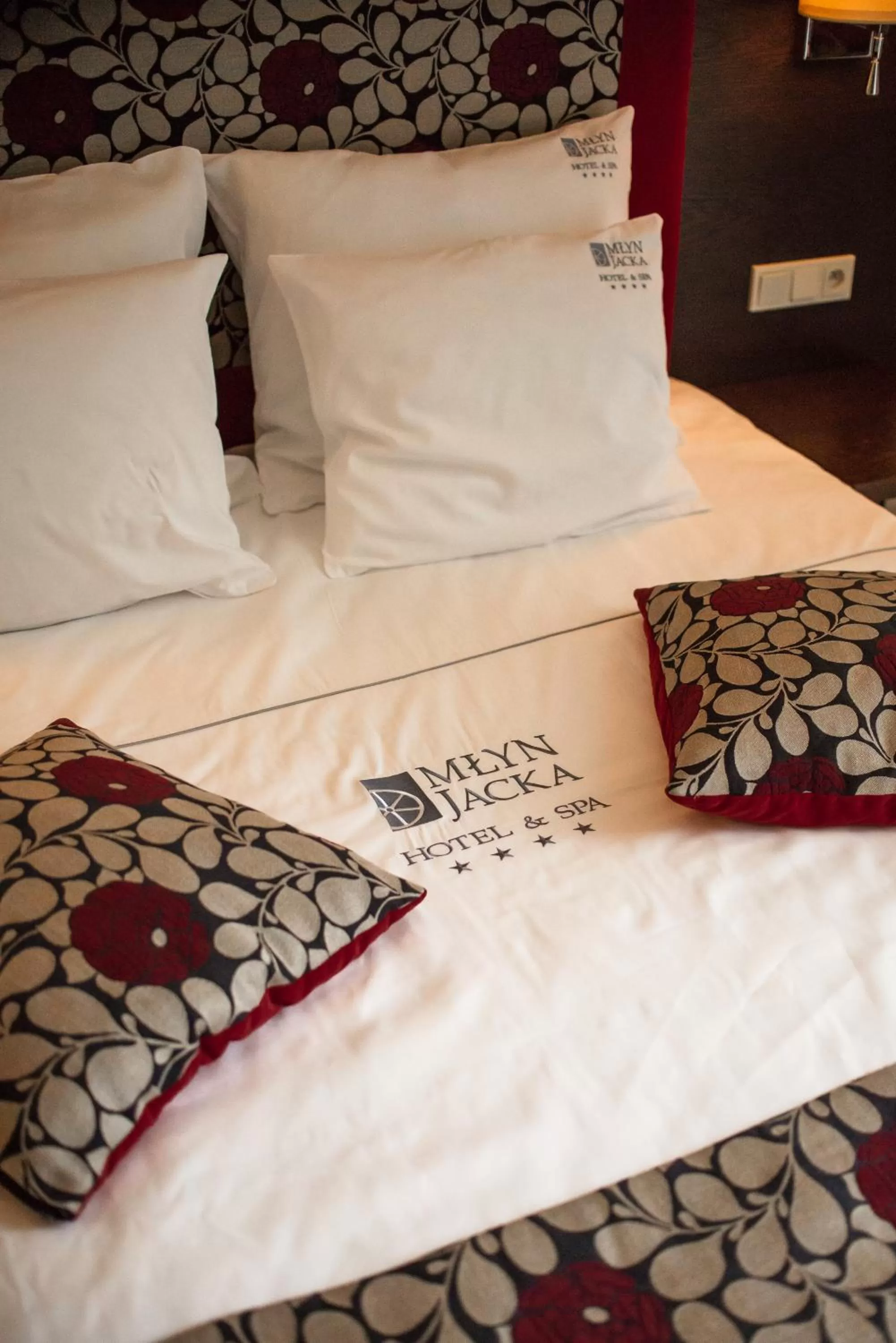 Bed in Młyn Jacka Hotel & Spa