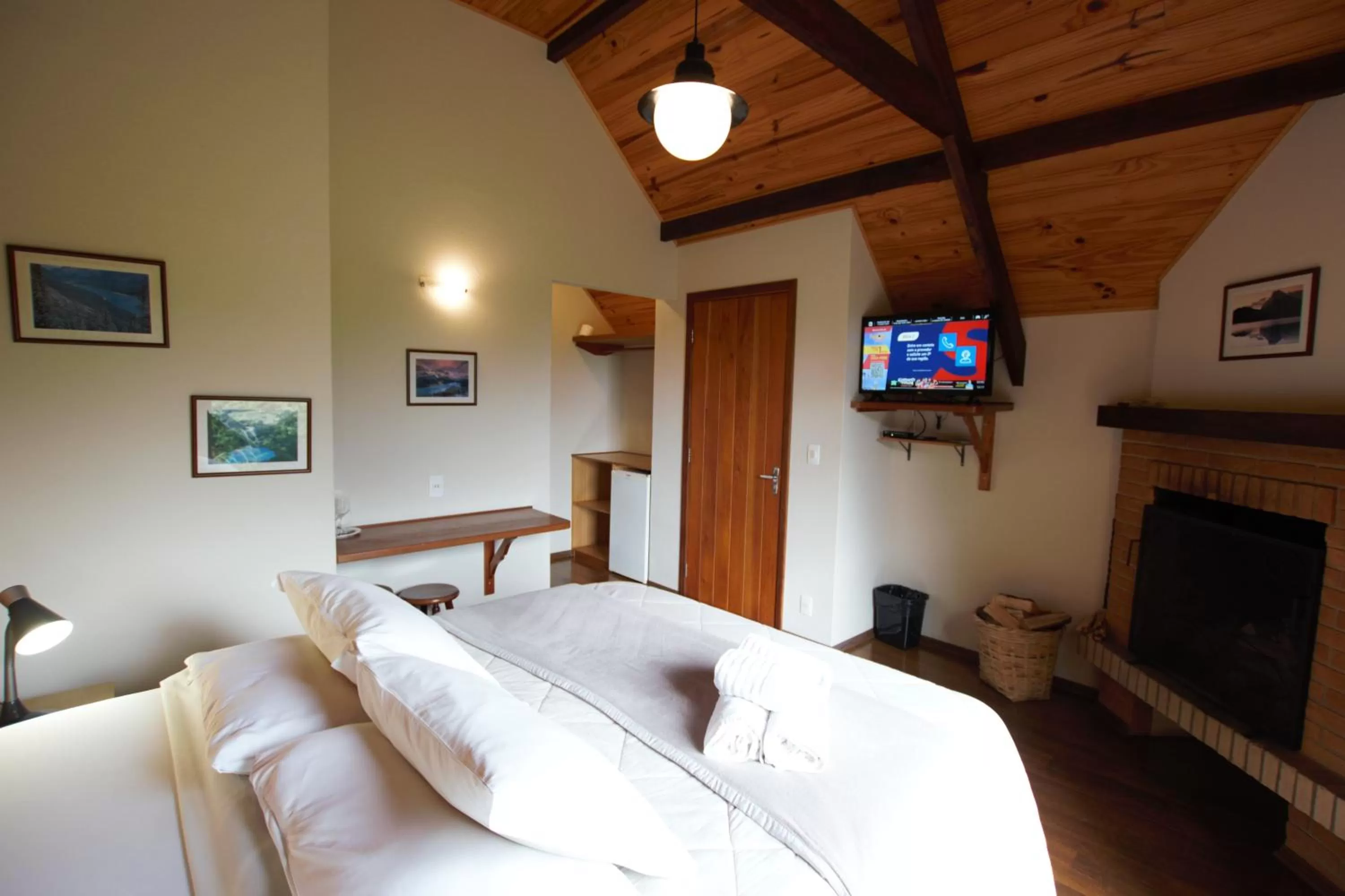 Bed in Pousada Aguia da Montanha