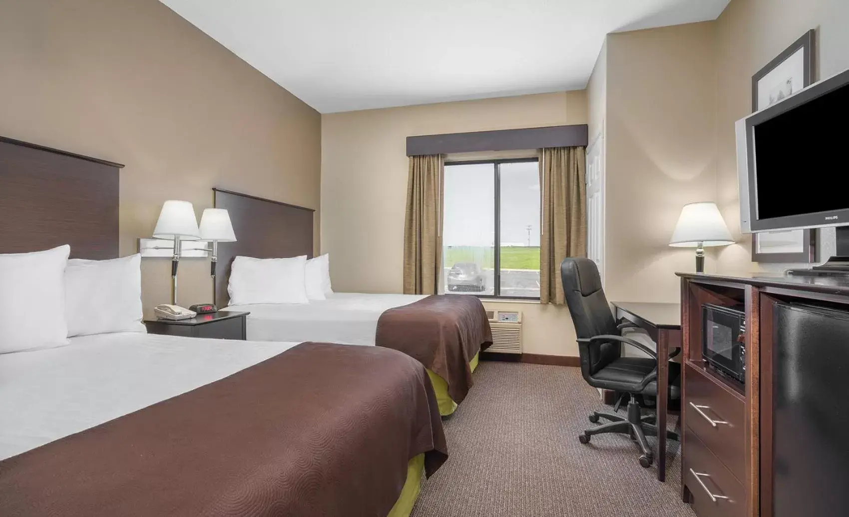 Queen Room with Two Queen Beds - Non-Smoking in AmericInn by Wyndham Rochester Queen Room with Two Queen Beds - Non-Smoking in AmericInn by Wyndham Rochester