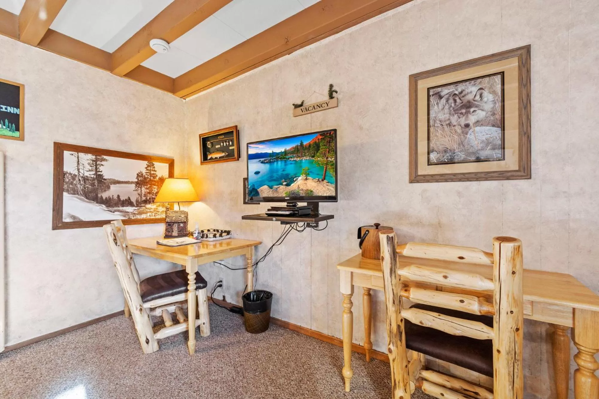 TV and multimedia in Mother Nature's Inn