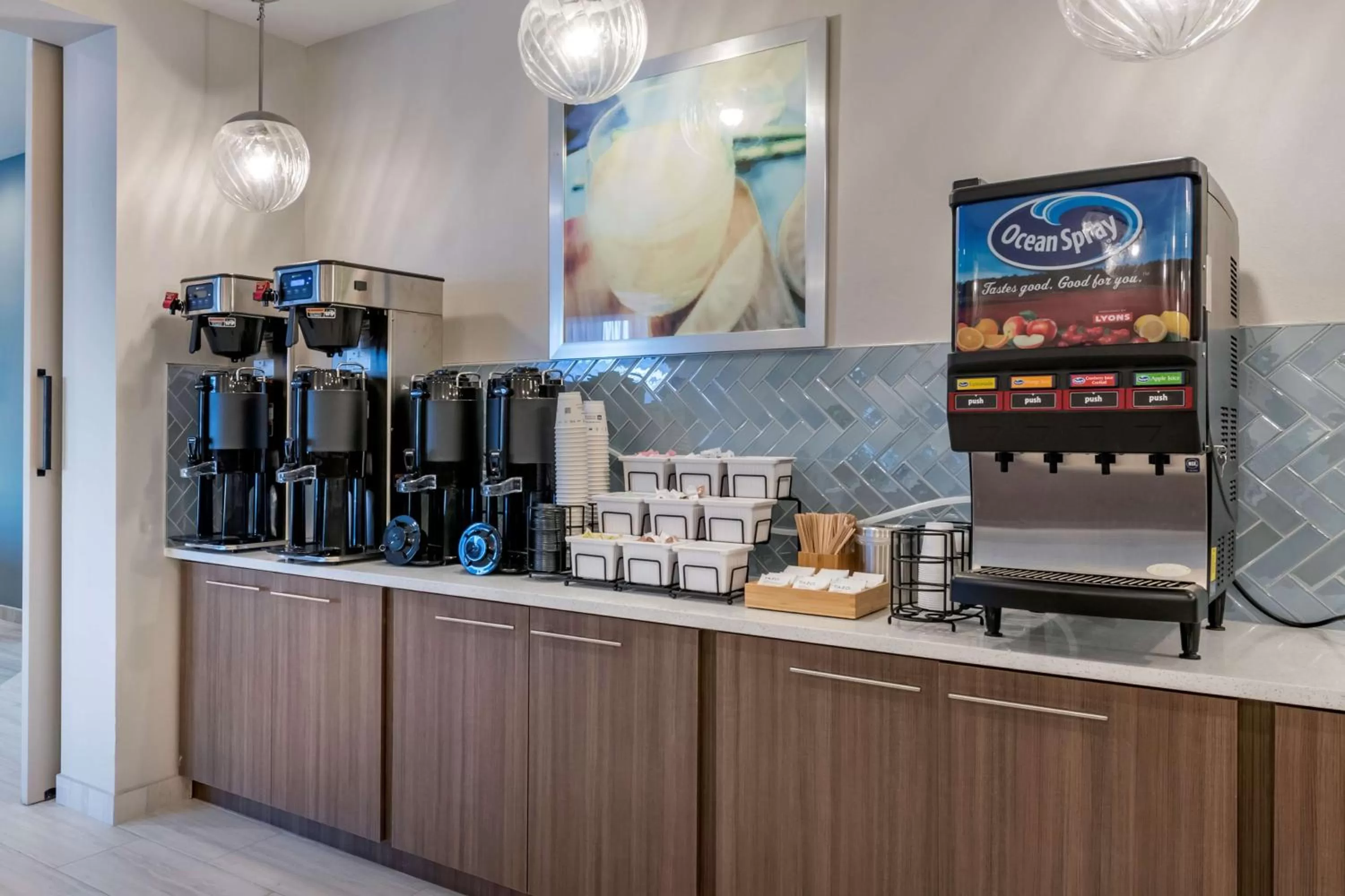 Restaurant/places to eat in Best Western Plus Lakeland