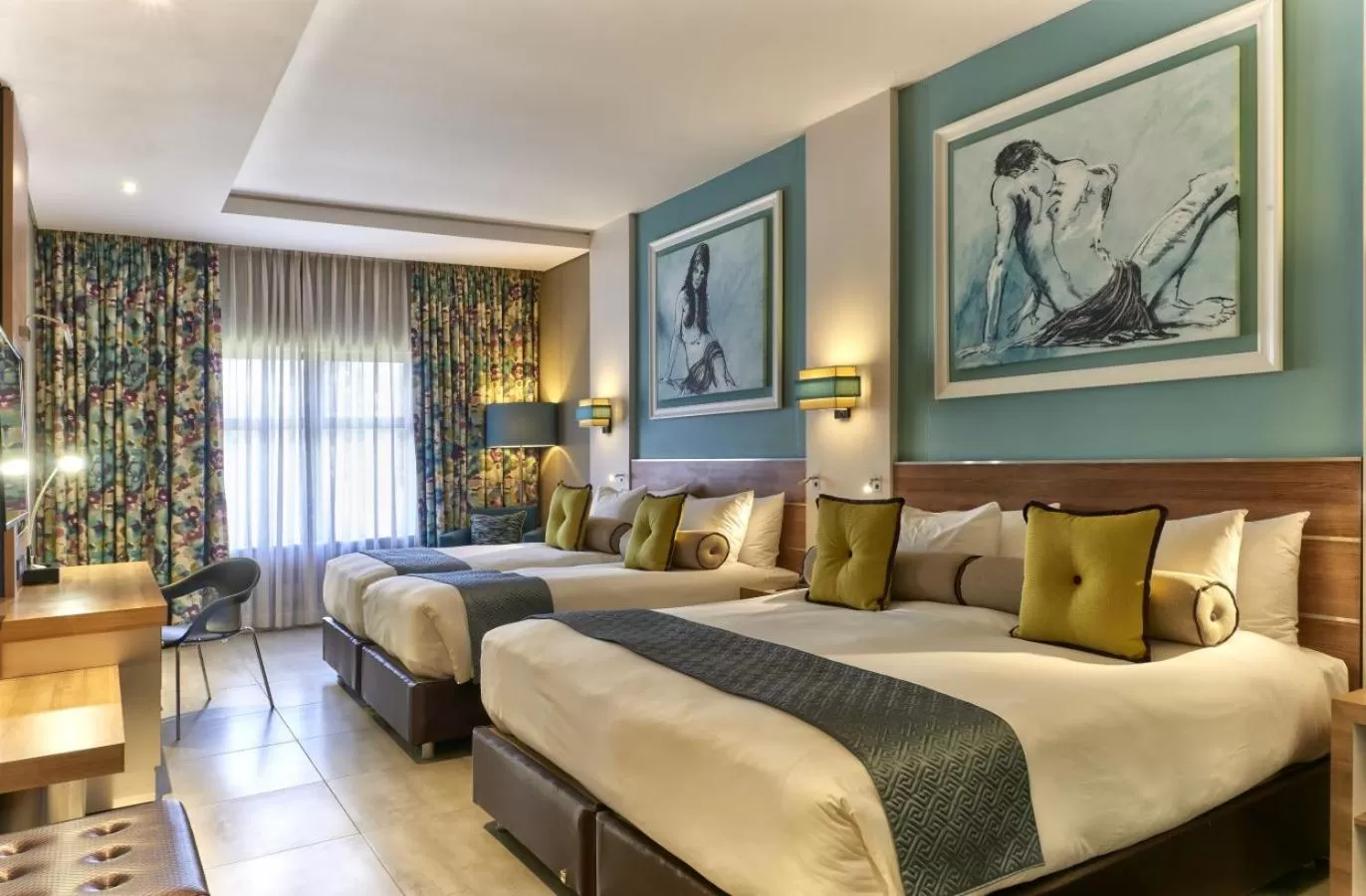 Bed in Metcourt at Emperors Palace