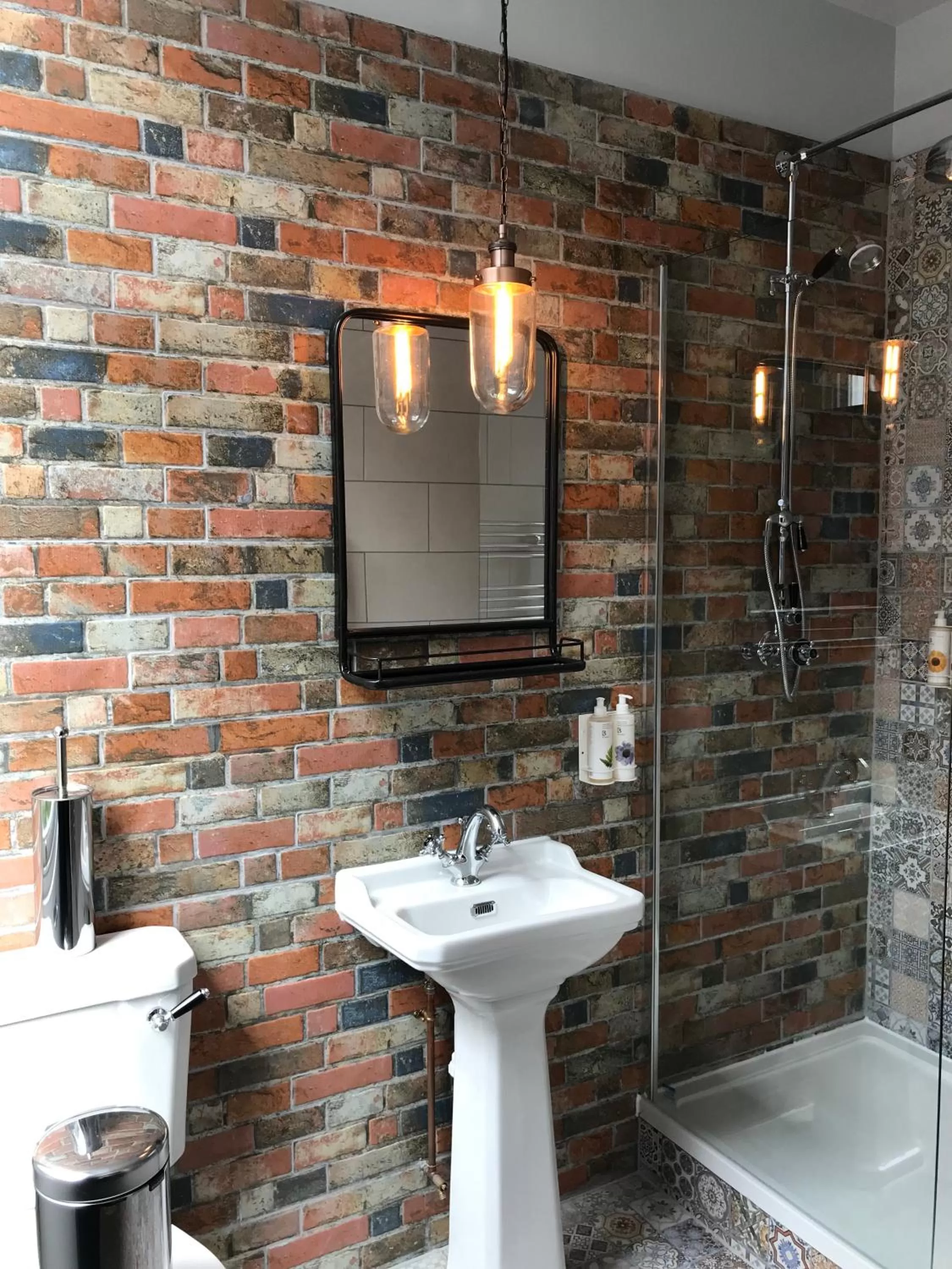 Shower in The Market House