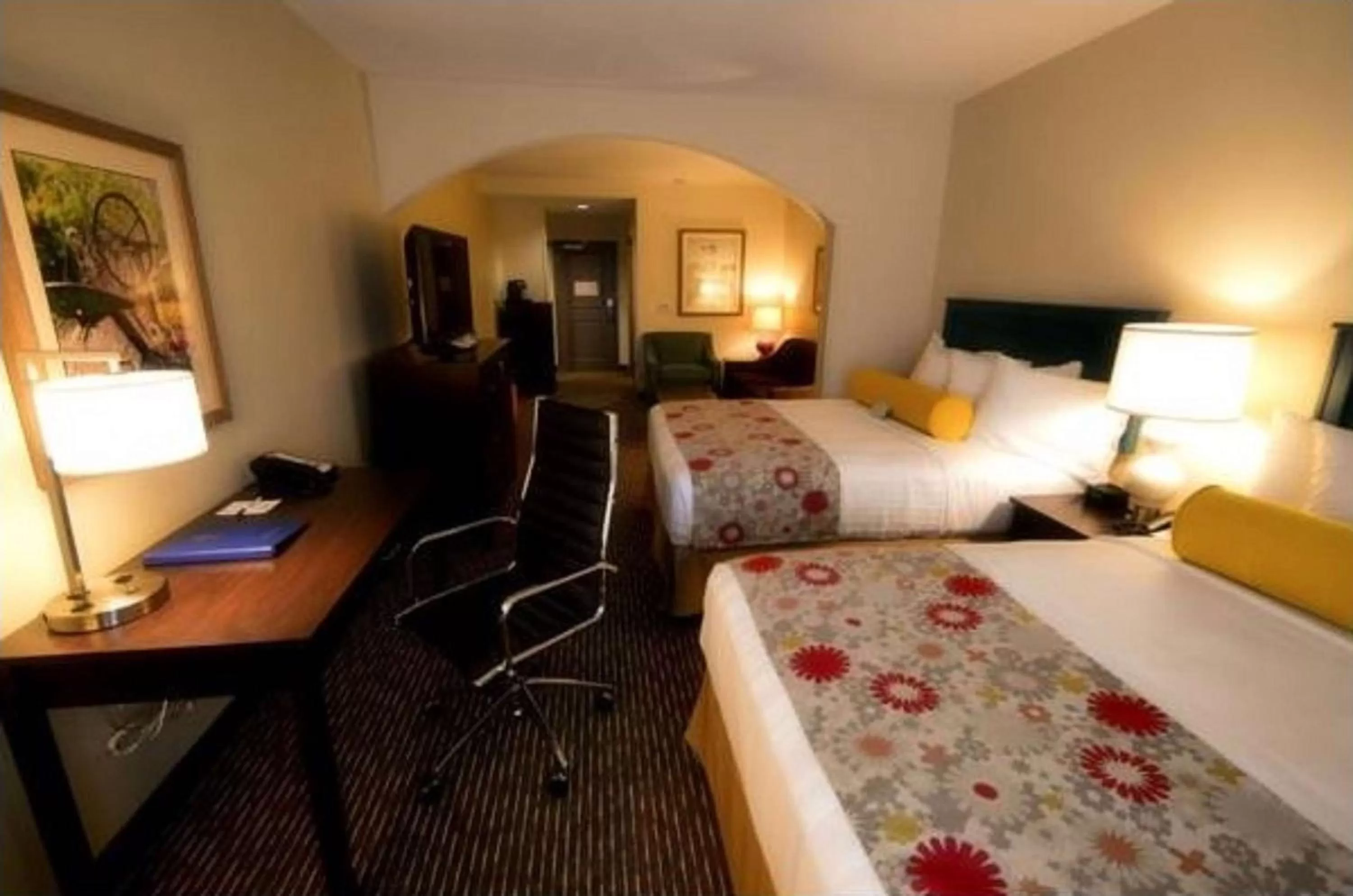 Bedroom, Bed in Best Western Plus Dayton