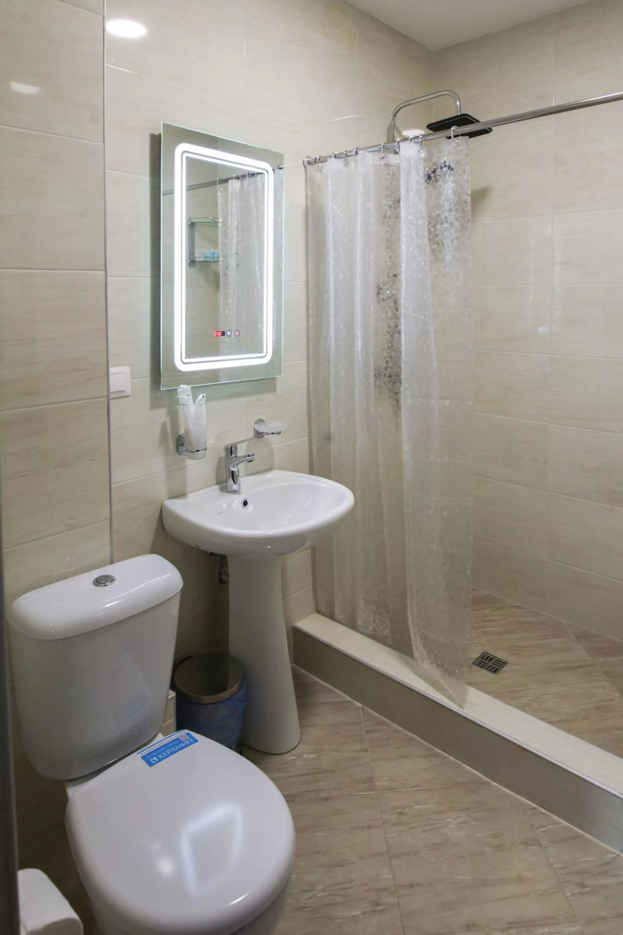 Bathroom in Hotel Patriot