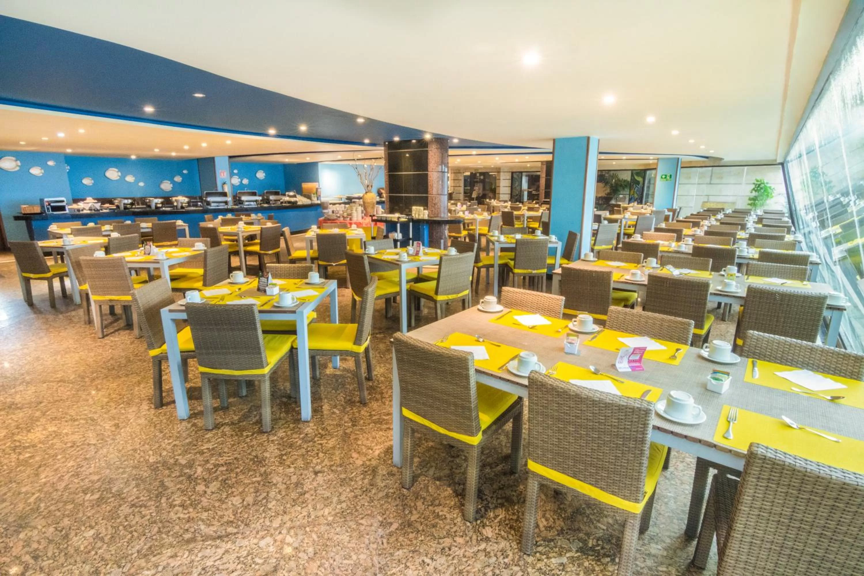 Food and drinks in GHL Hotel Sunrise