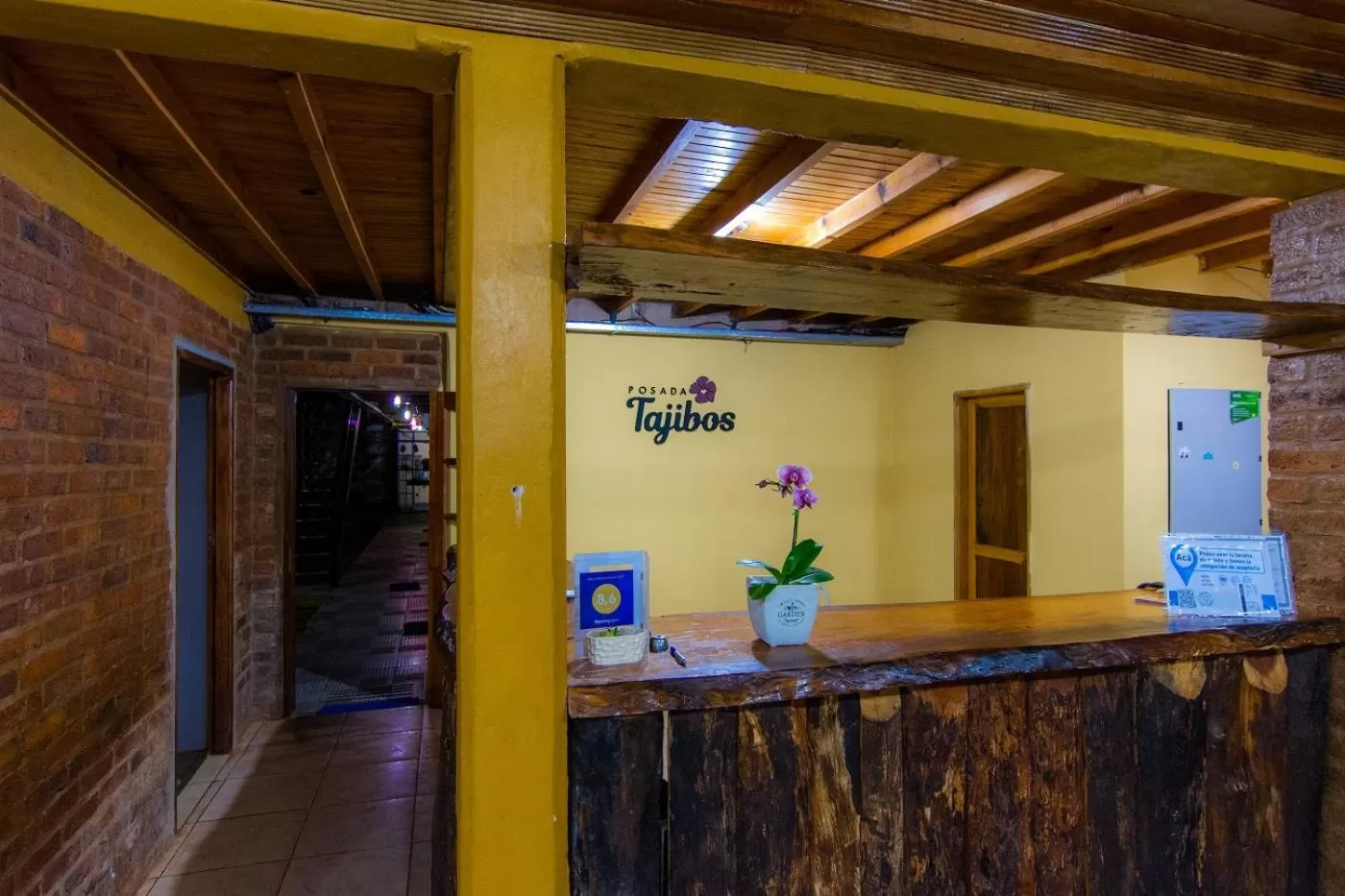 Lobby or reception in Posada Los Tajibos