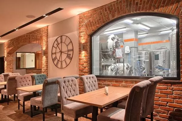 Restaurant/places to eat in Hotel & Browar Słociak