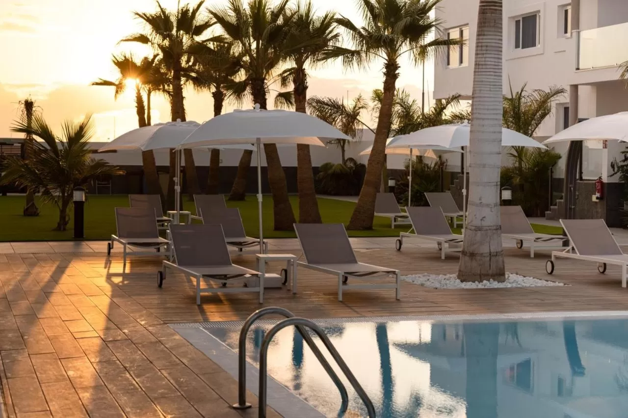 Property building, Swimming Pool in Island Home Fuerteventura