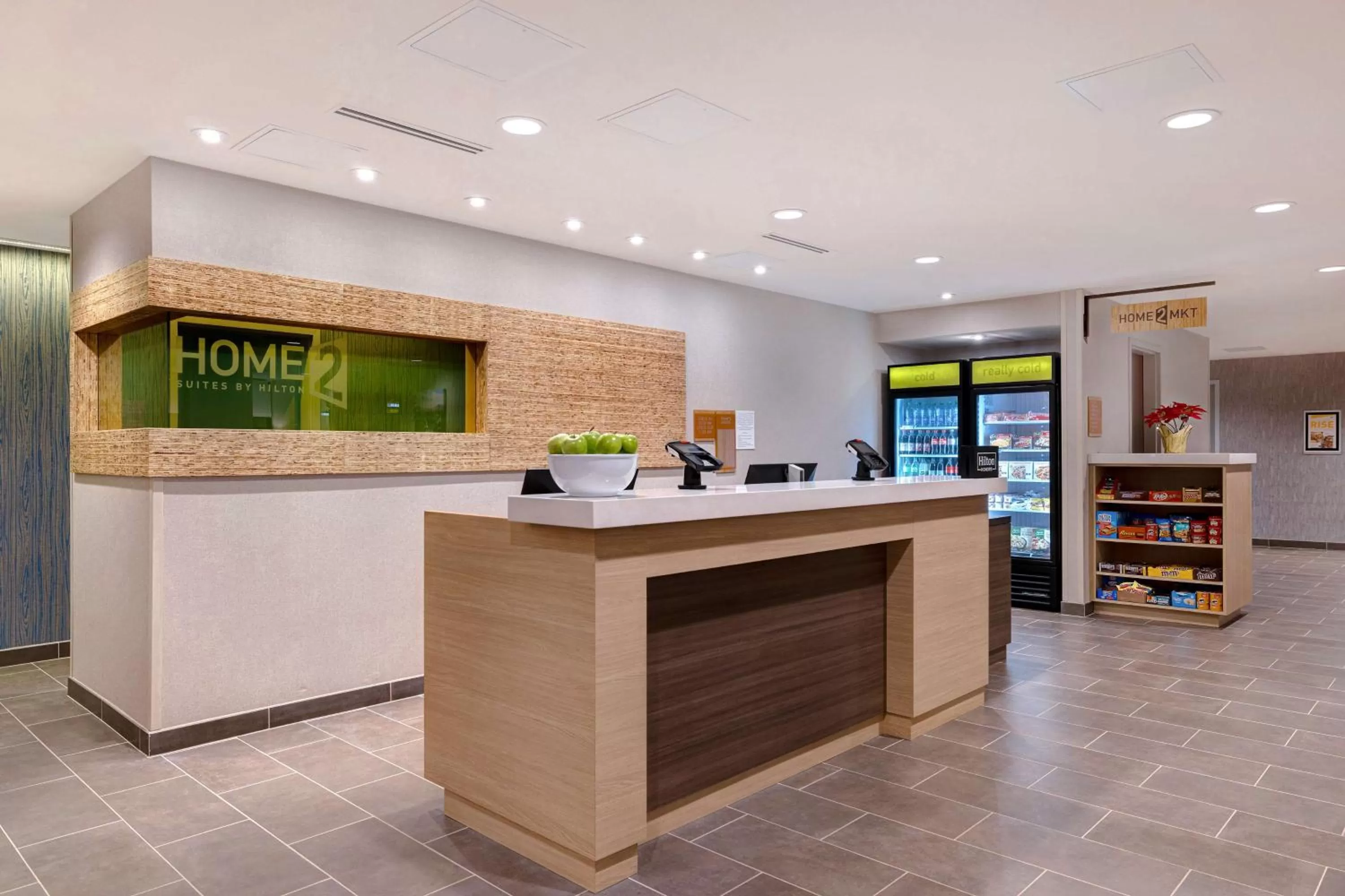Lobby or reception in Home2 Suites By Hilton Redding