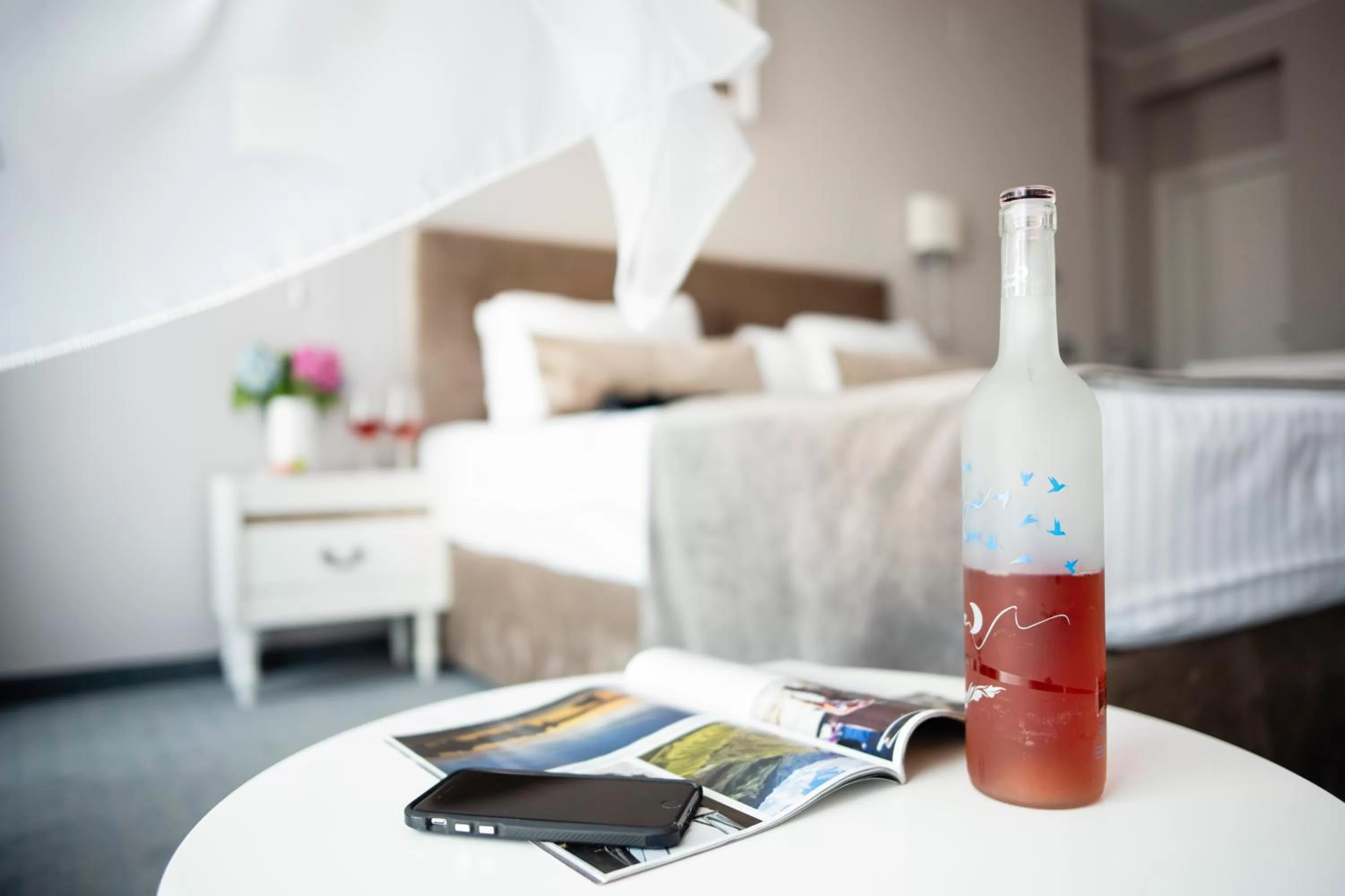 Other, Bed in New Era Hotel Old Town Party Zone Bucharest- parking with fee nearby - NOT at the hotel !