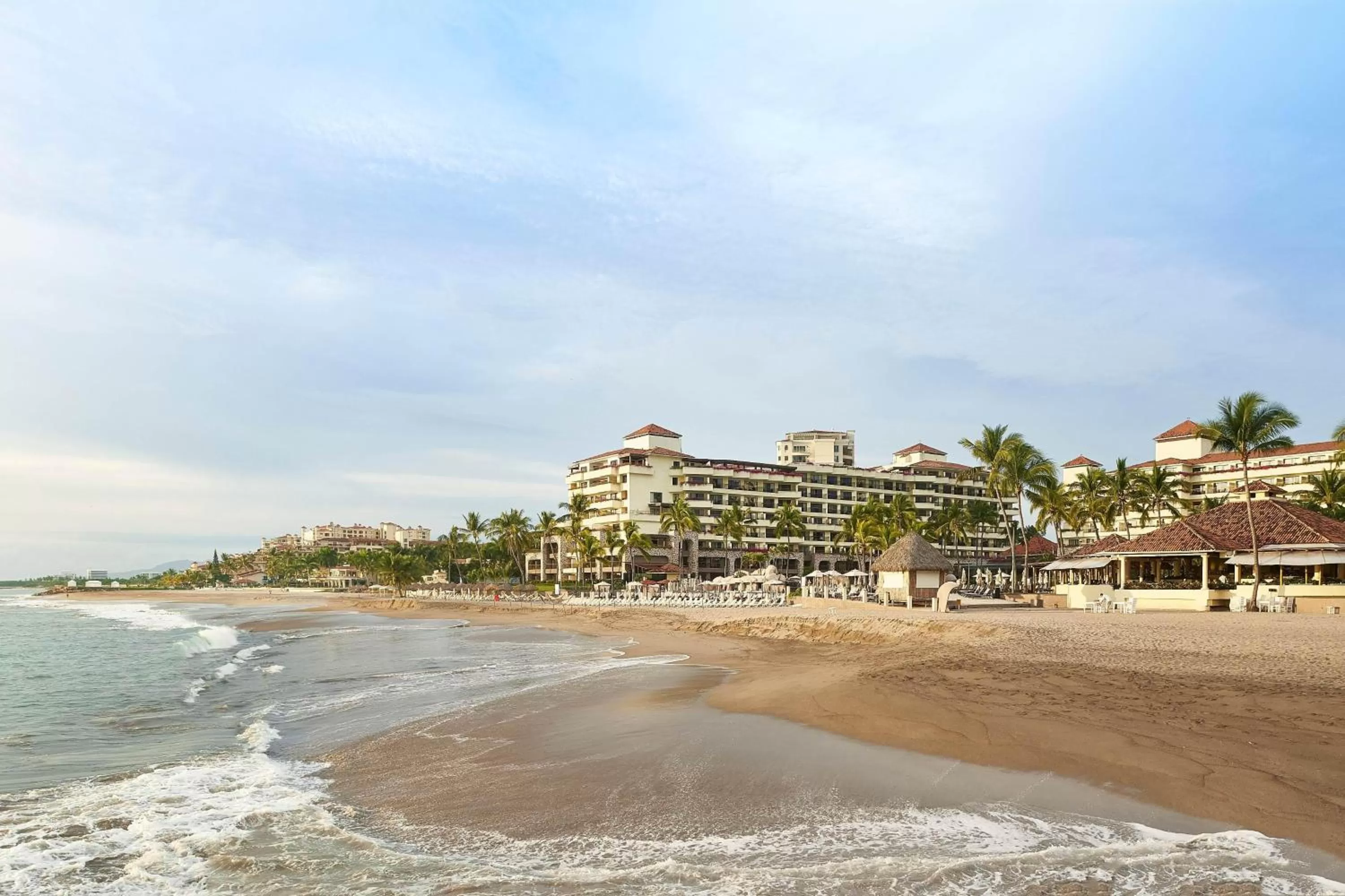 Property building in Marriott Puerto Vallarta Resort & Spa