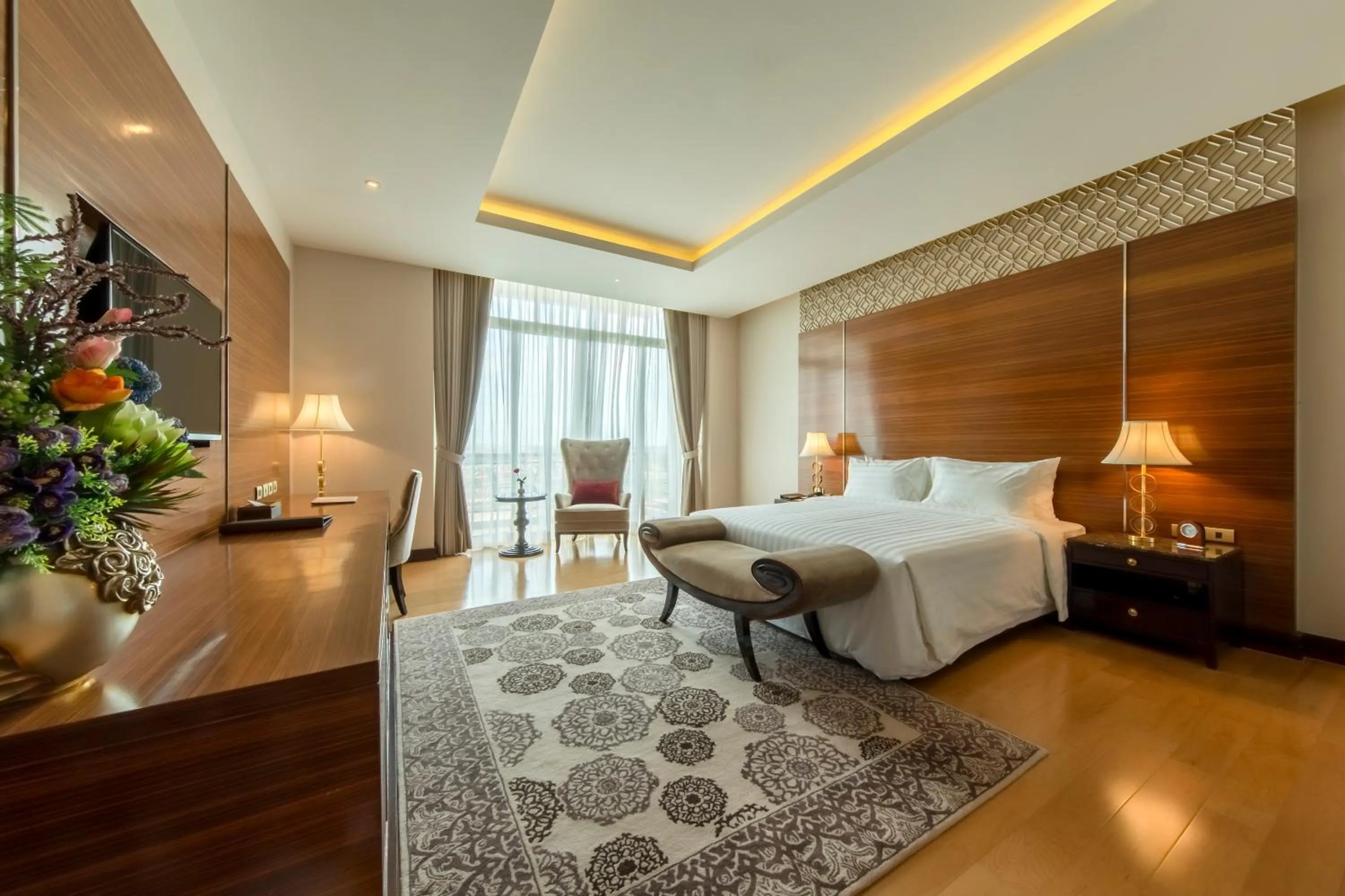 Balcony/Terrace, Room Photo in Garden City Hotel