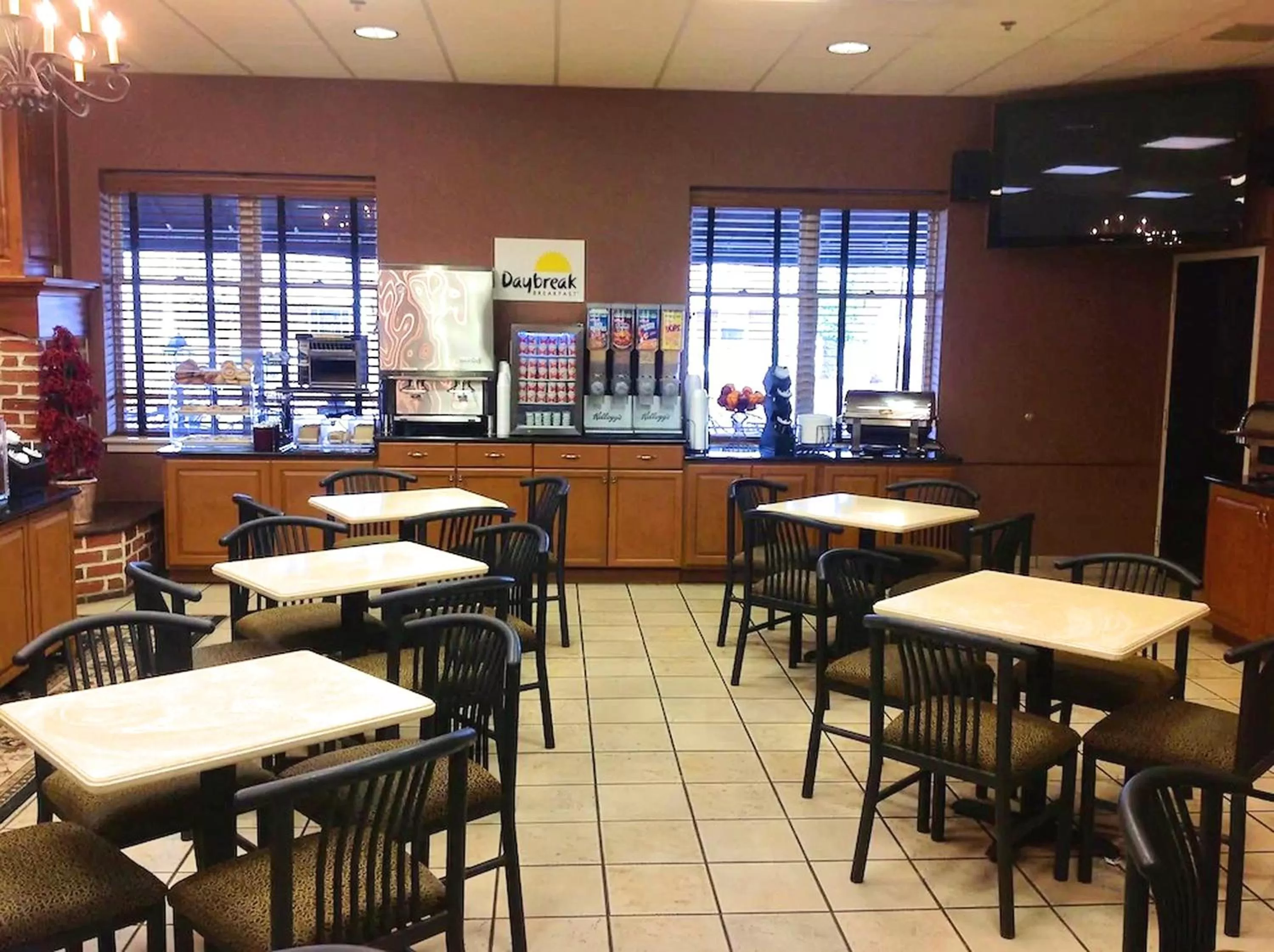 Continental breakfast in Days Inn by Wyndham Hershey