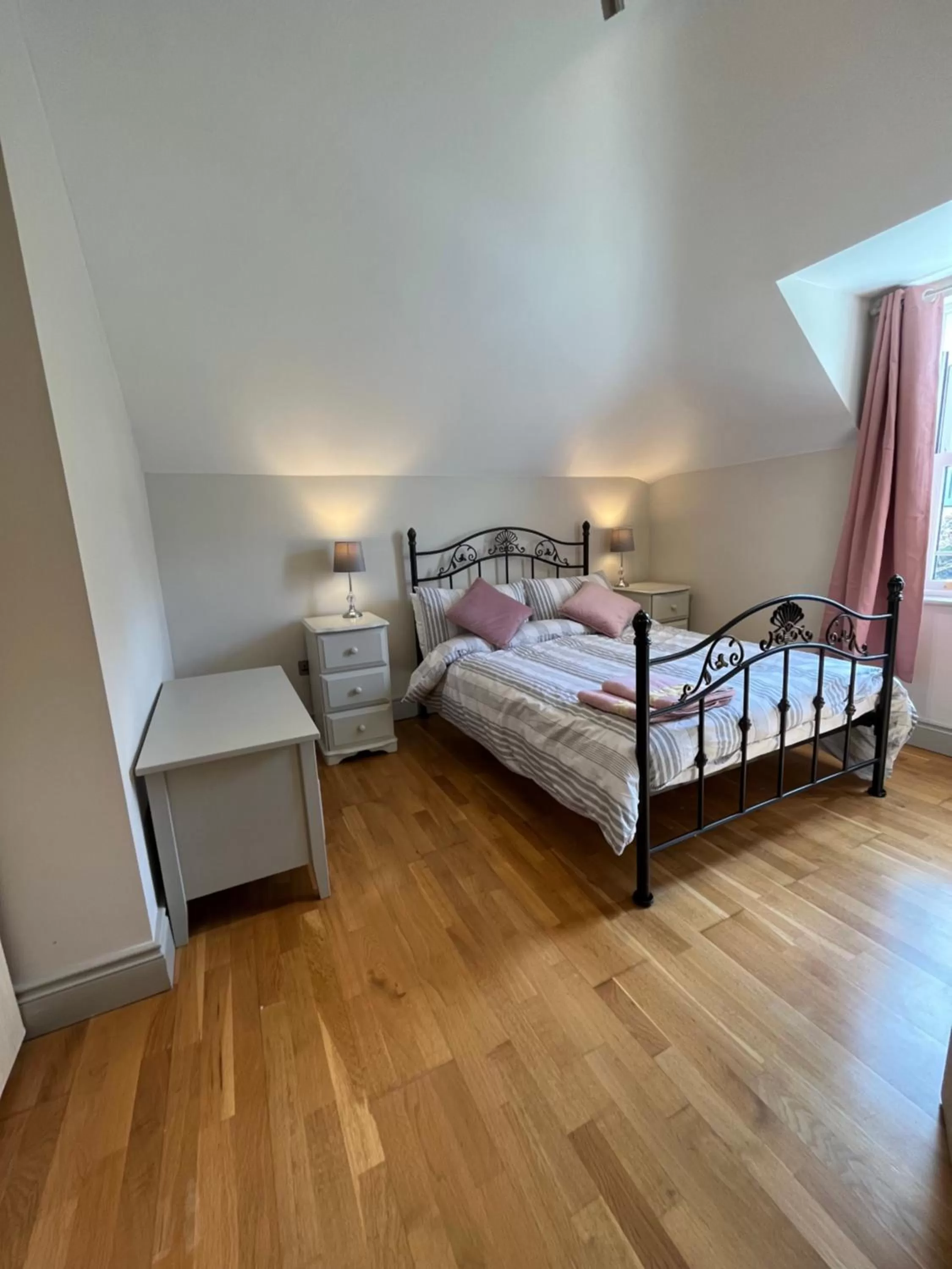 Bed in clover cottage