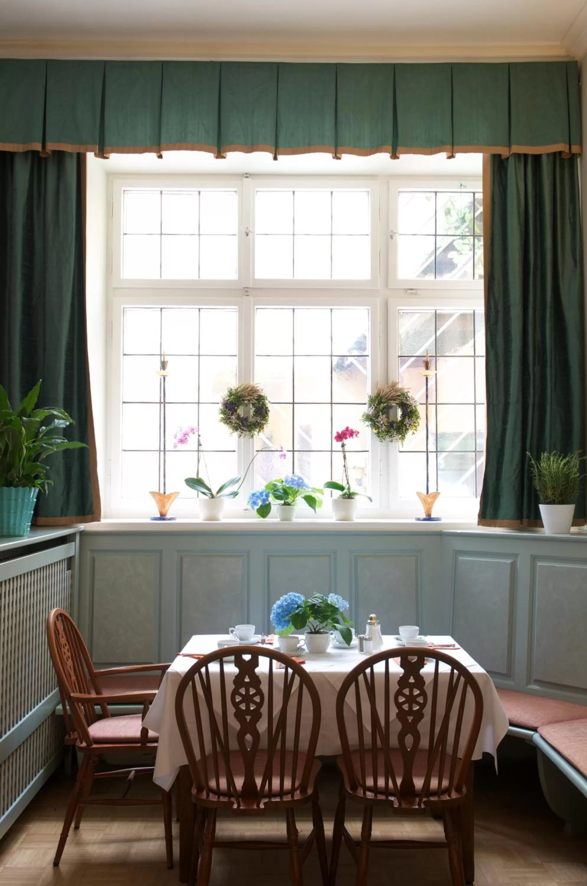 Restaurant/places to eat in Hotel Schlicker