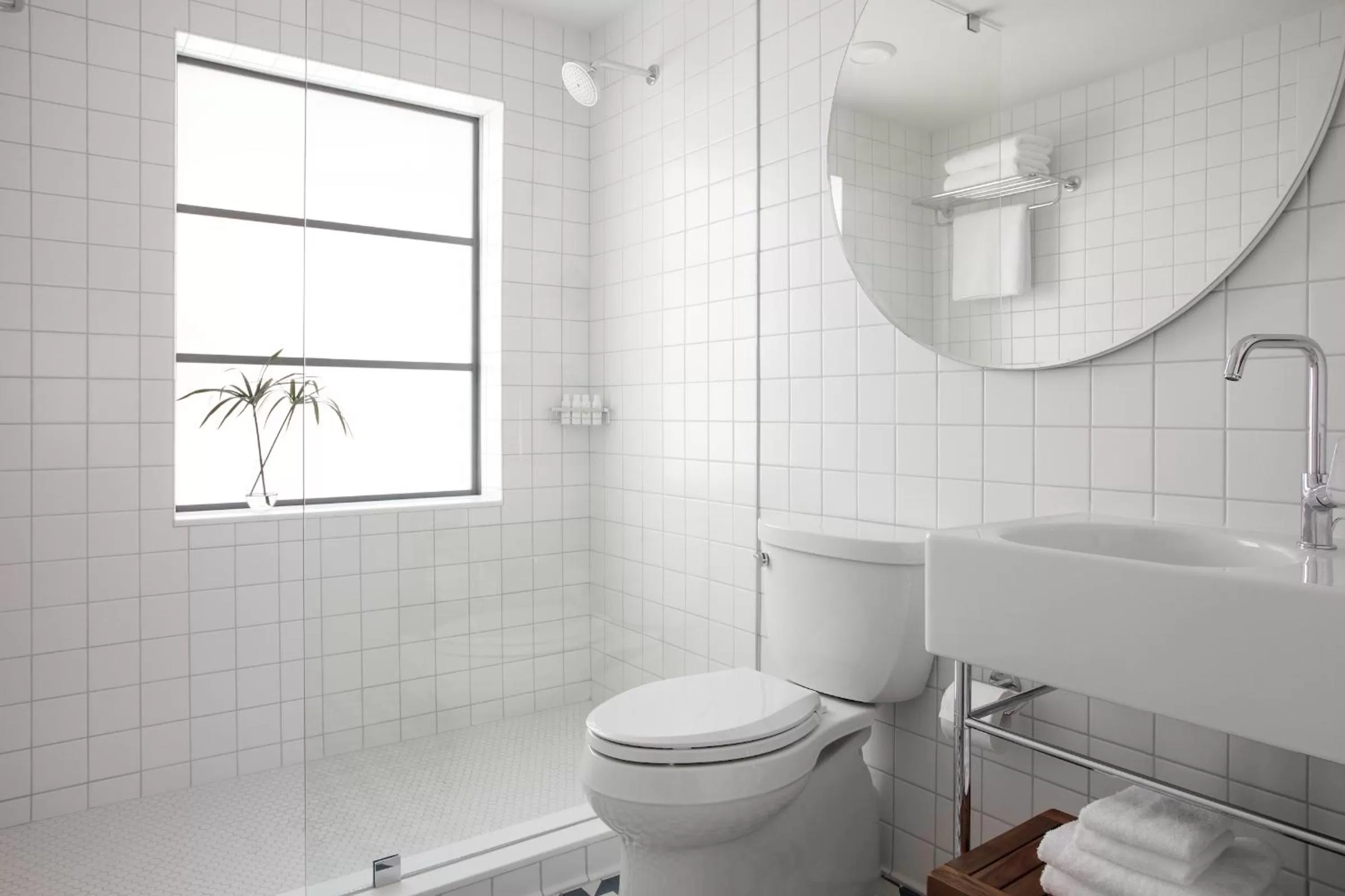 Bathroom in The Kimpton Shorebreak Fort Lauderdale Beach Resort