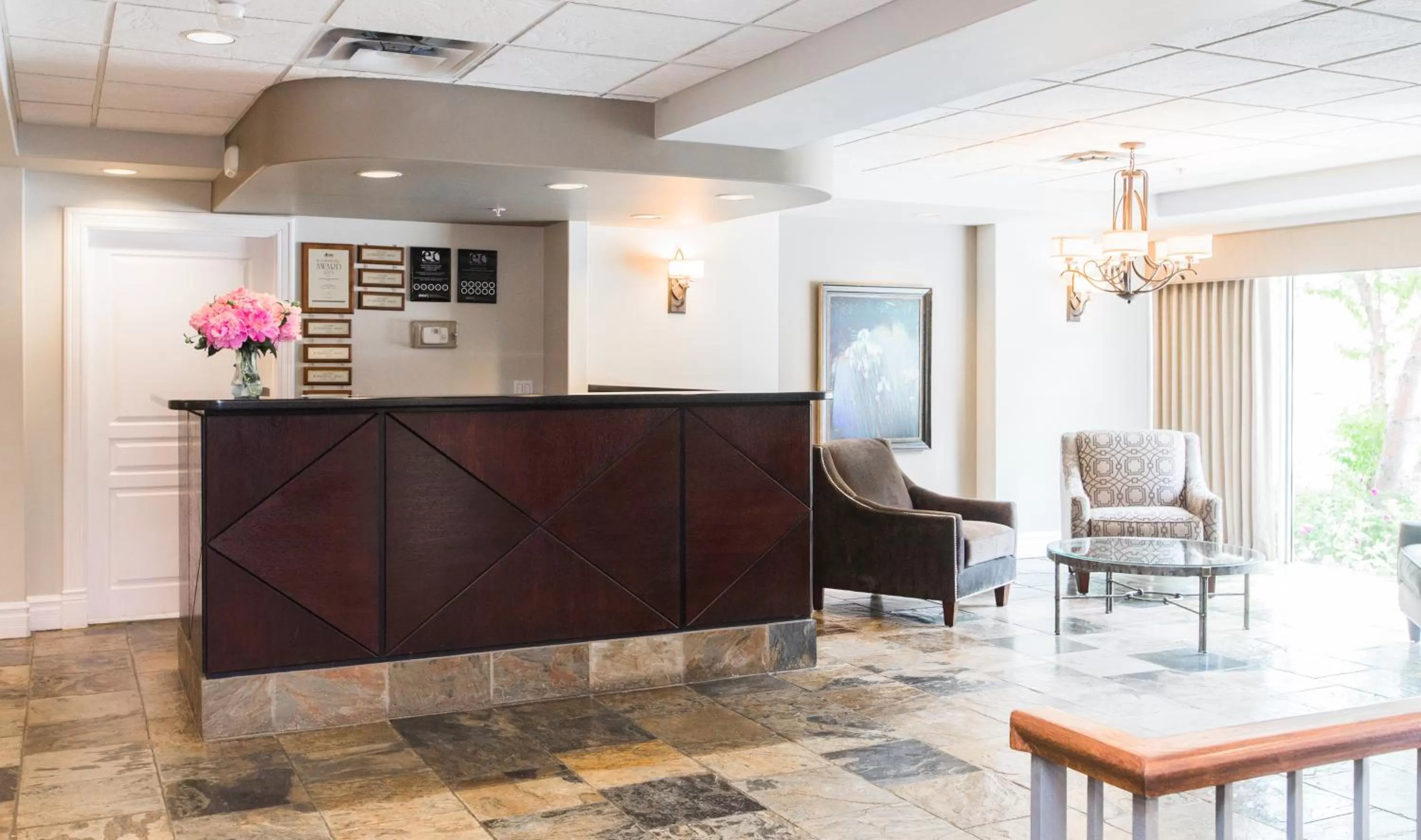 Lobby or reception in Canterra Suites Hotel