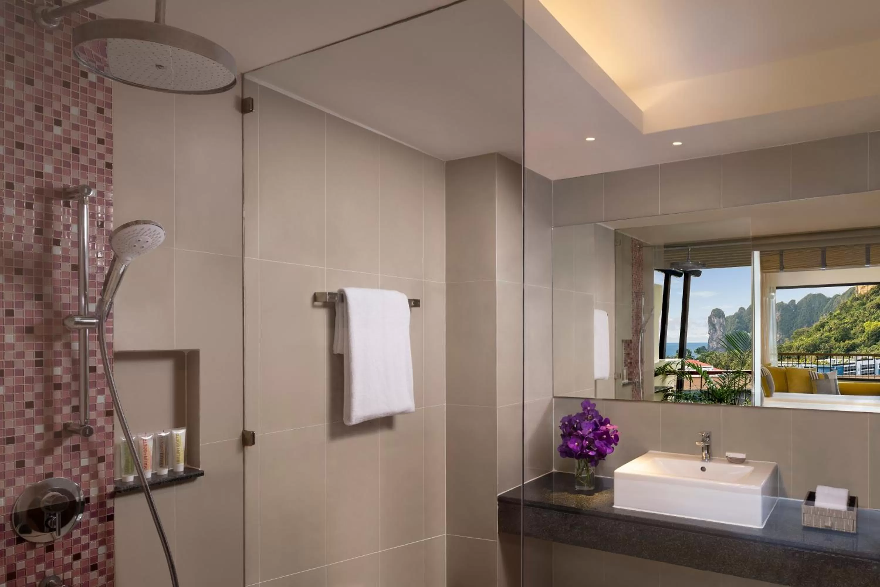 Shower in Avani Ao Nang Cliff Krabi Resort