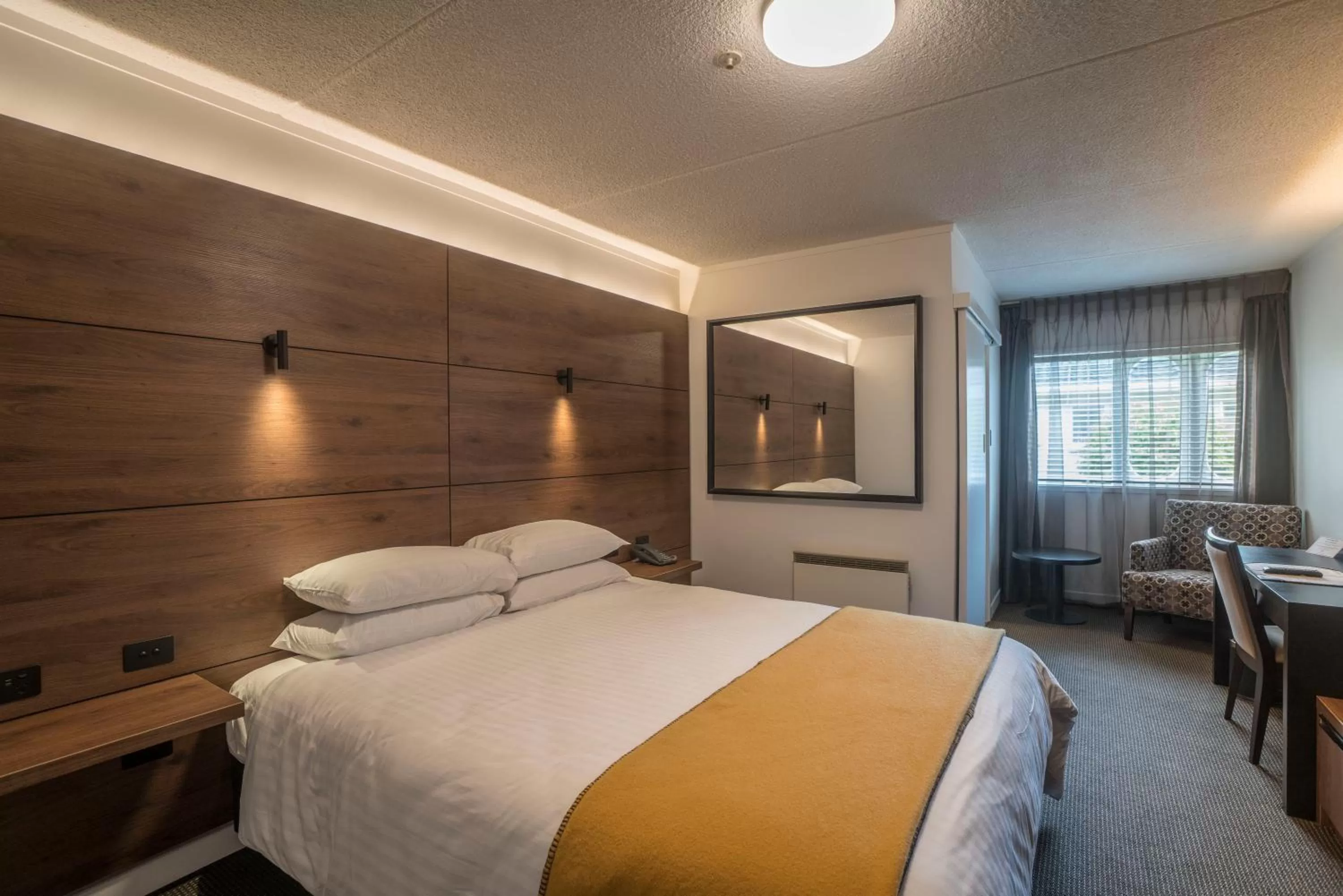 Bed in The Ashley Hotel Greymouth