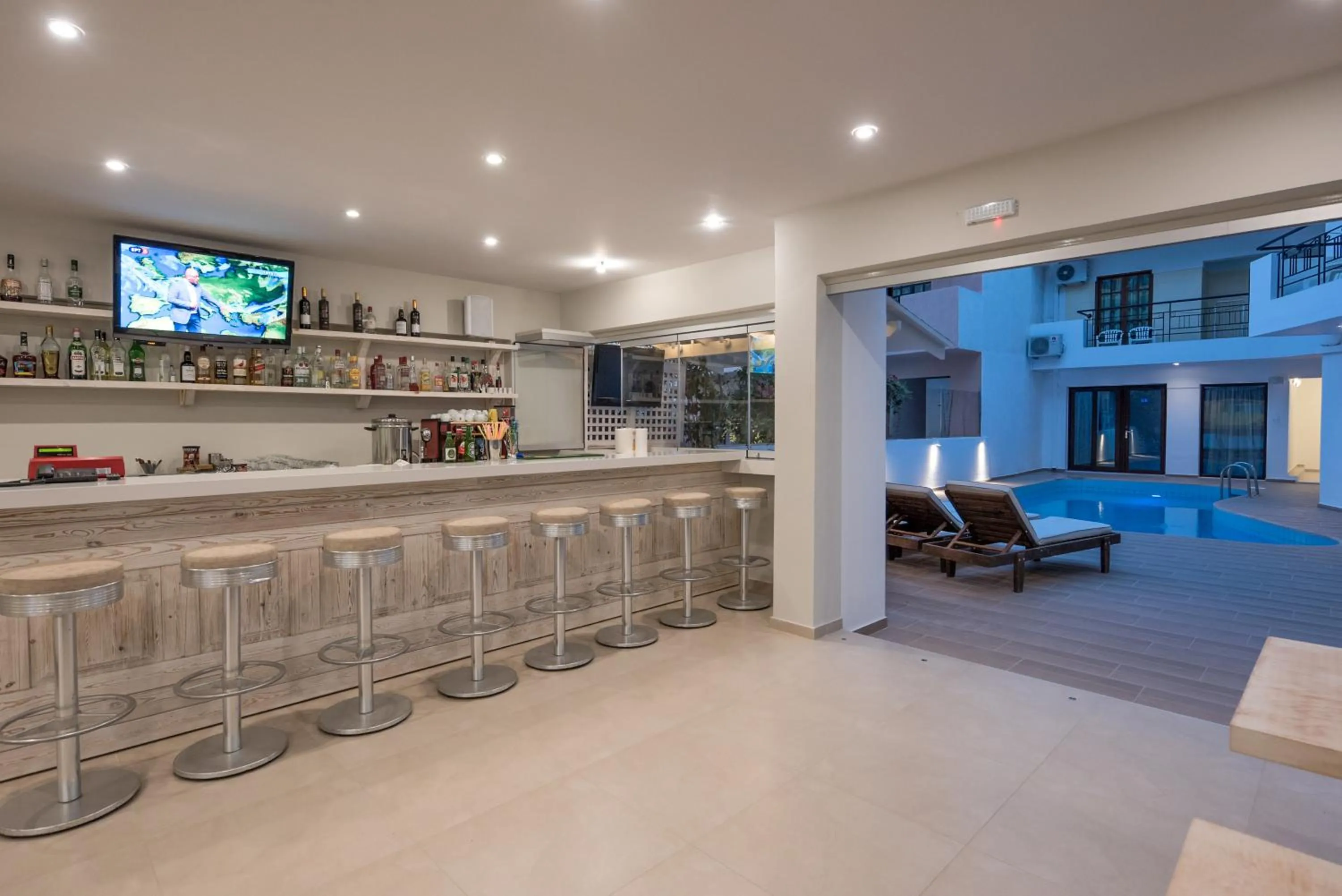 Lounge or bar in Artemis Hotel Apartments