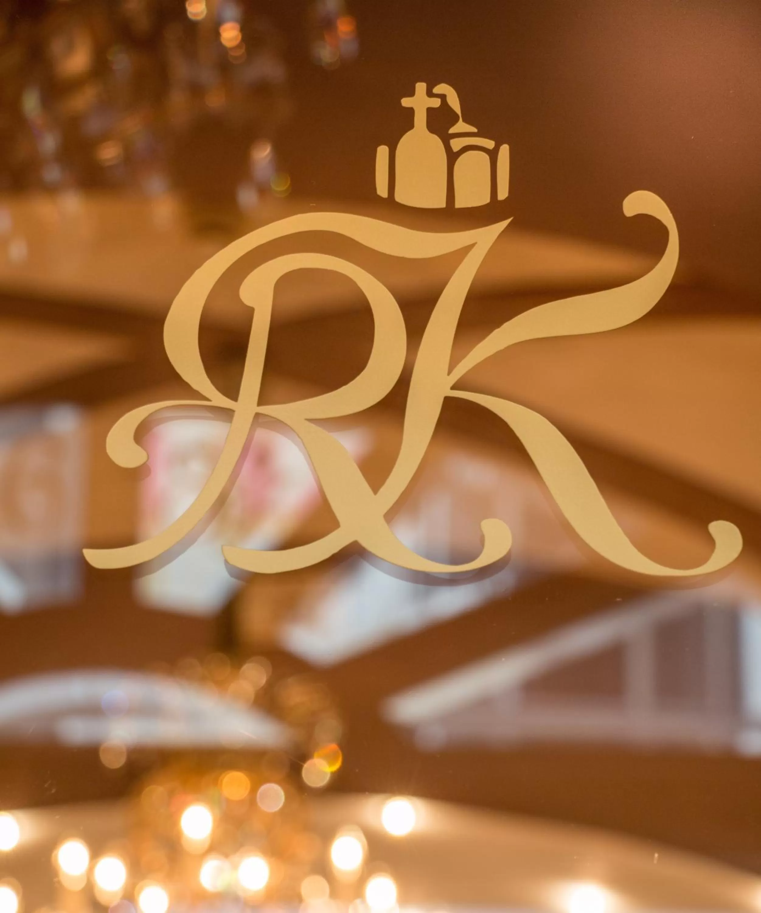 Property logo or sign in Schlosshotel Römischer Kaiser