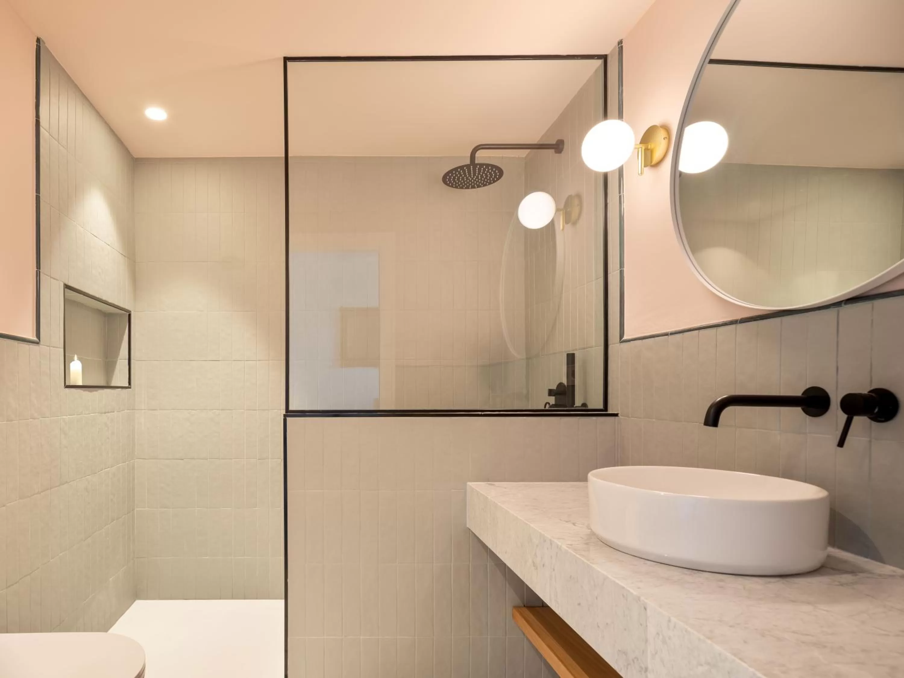 Bella Colina I Vintage Hotel 1953