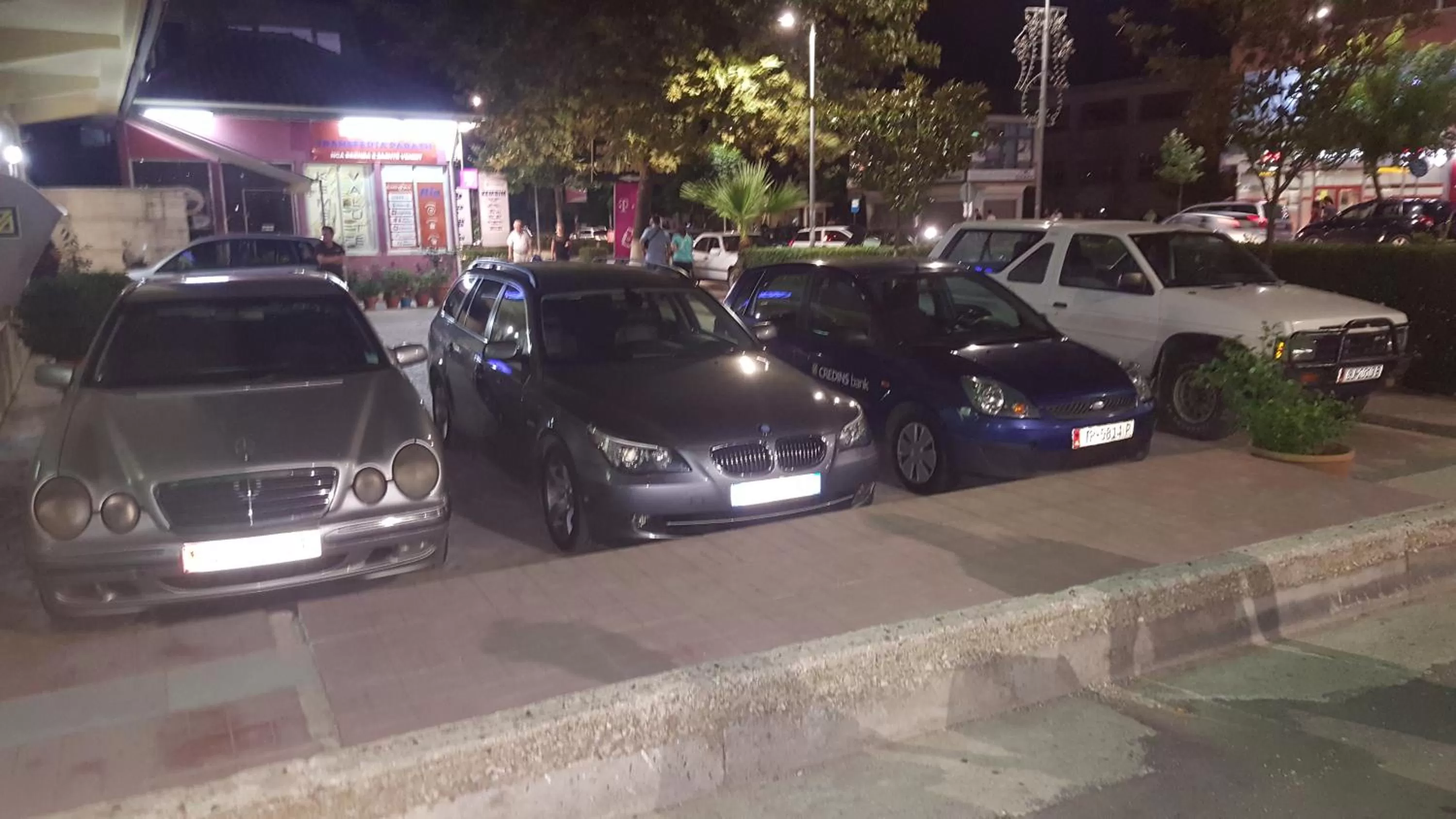 Parking in Hotel Brace