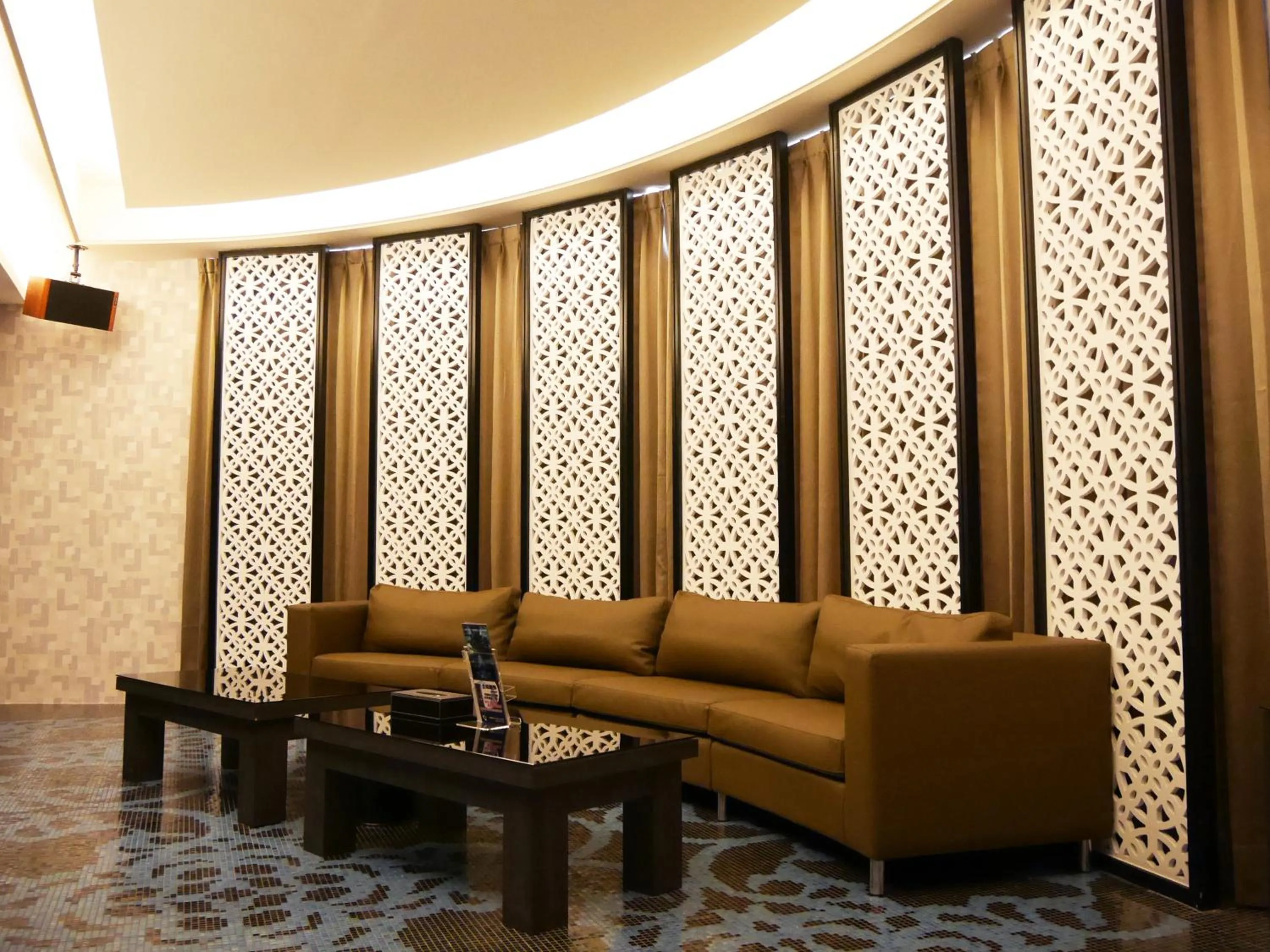 Photo of the whole room in Refinement Motel