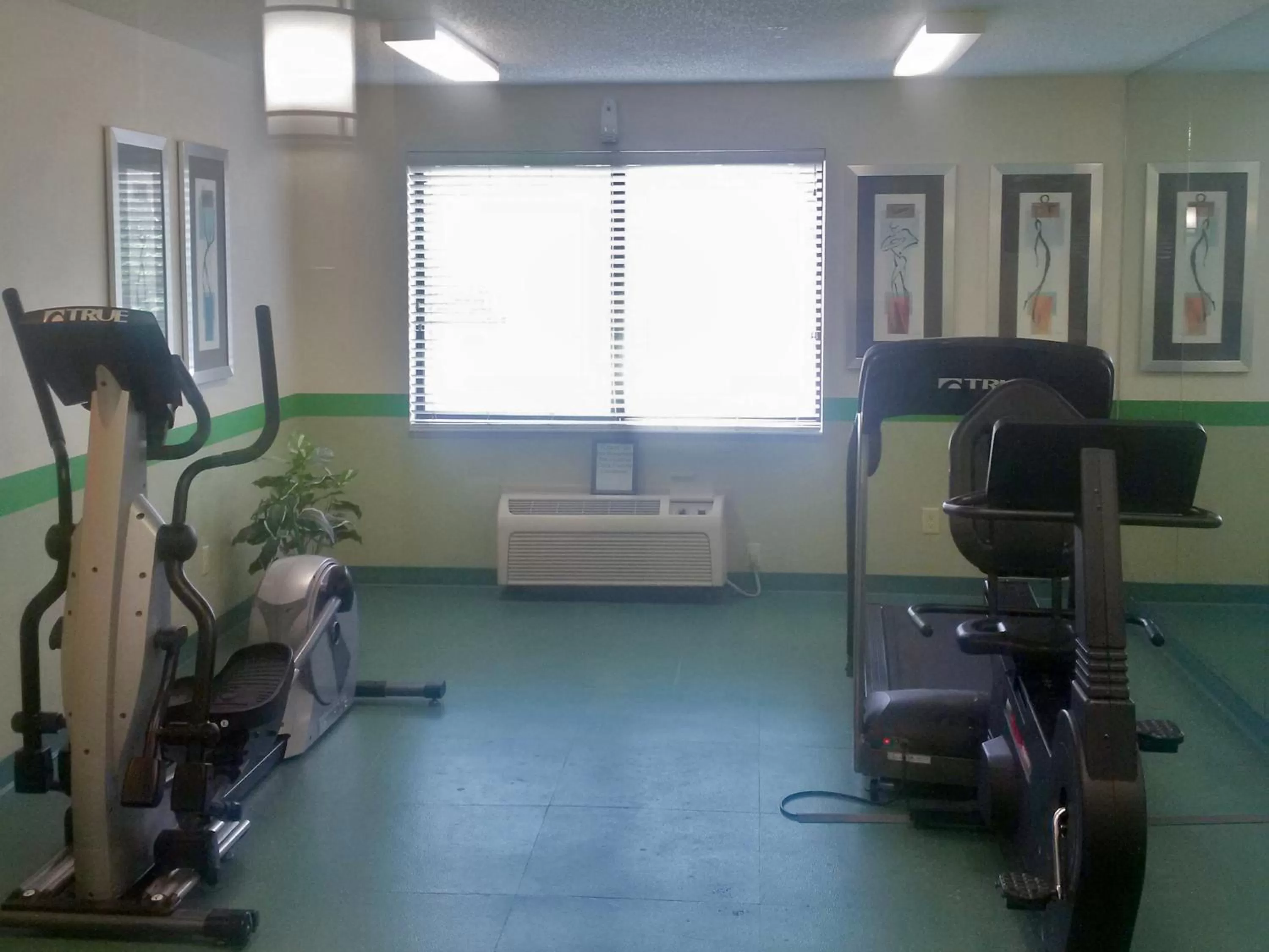 Fitness centre/facilities in Extended Stay America Suites - Daytona Beach - International Speedway
