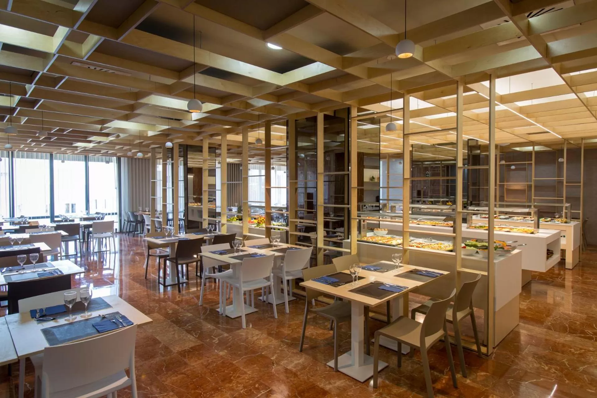 Restaurant/places to eat in Hotel Olympia Valencia