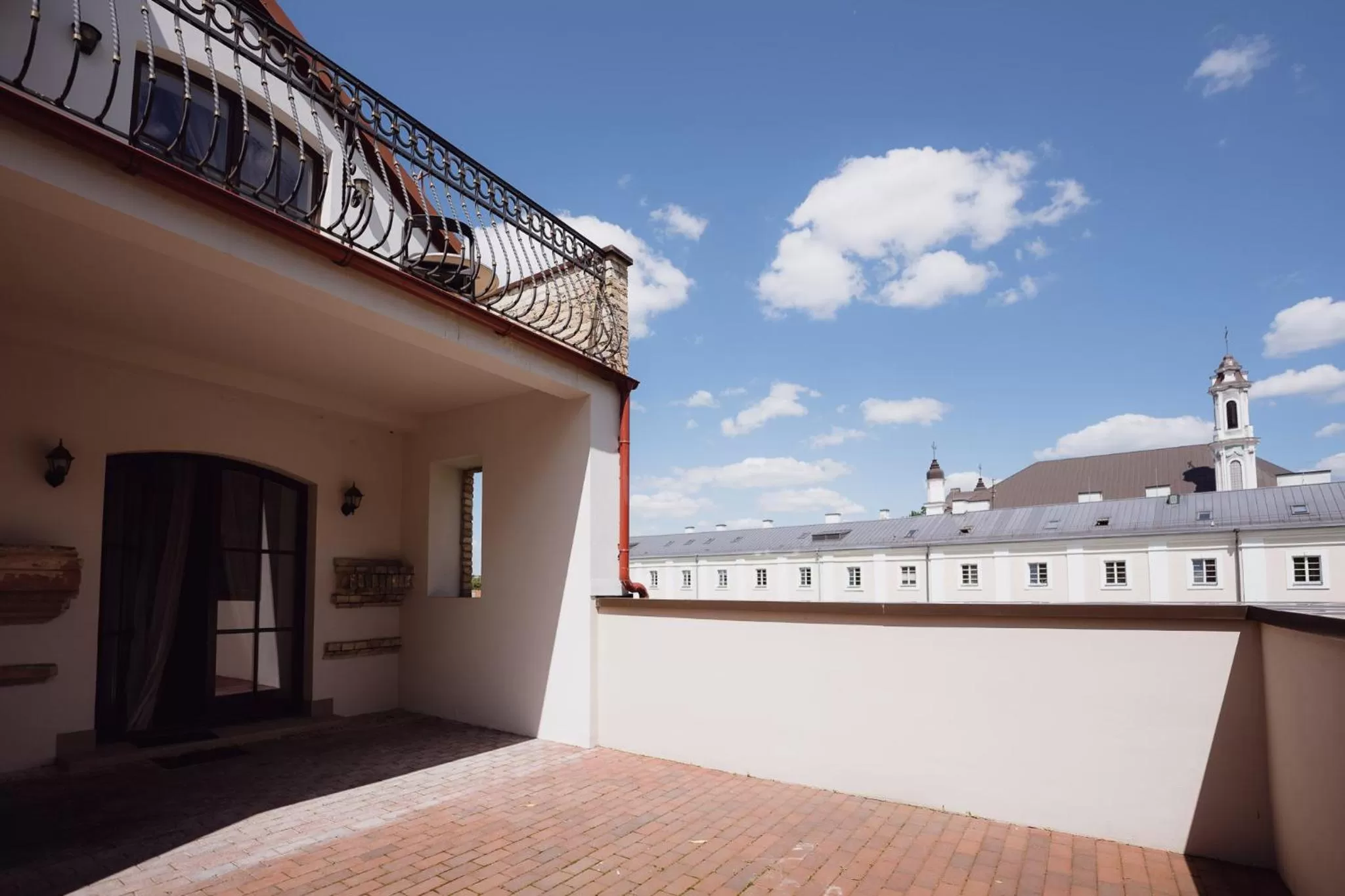 Executive Suite with Terrace in Moon Garden Old Town Hotel