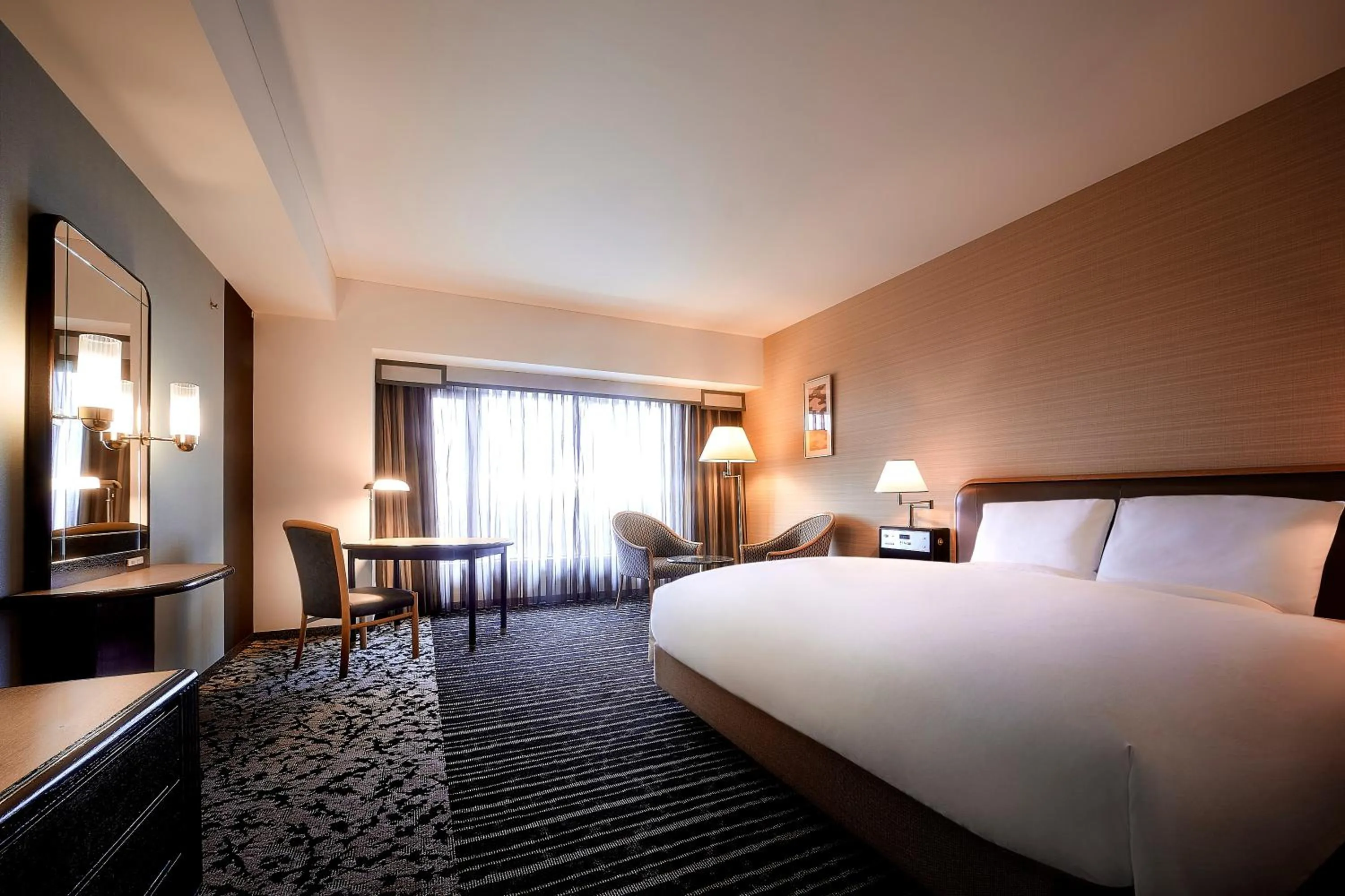 Bed in Hotel New Otani Osaka