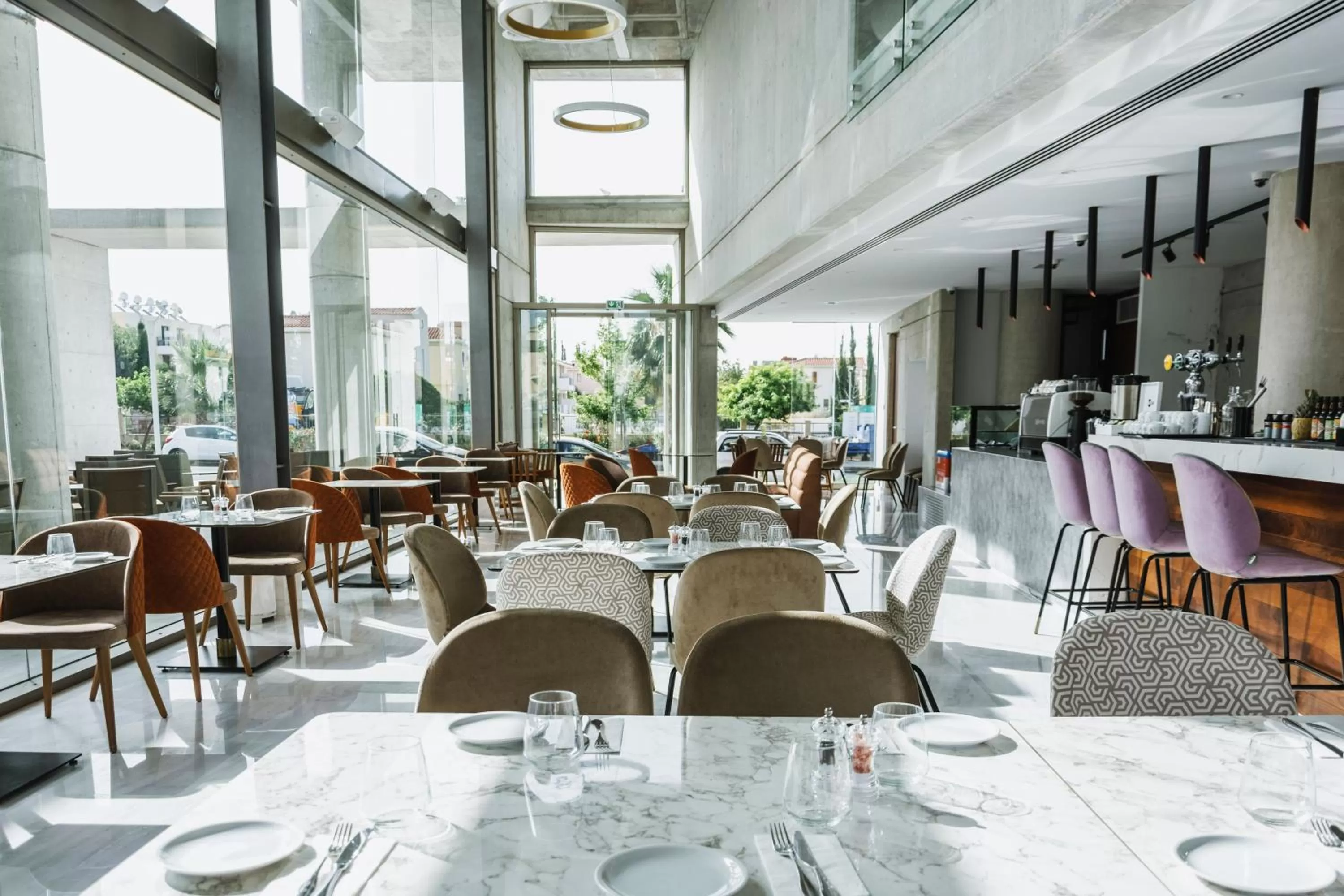 Restaurant/places to eat in Elysia Park