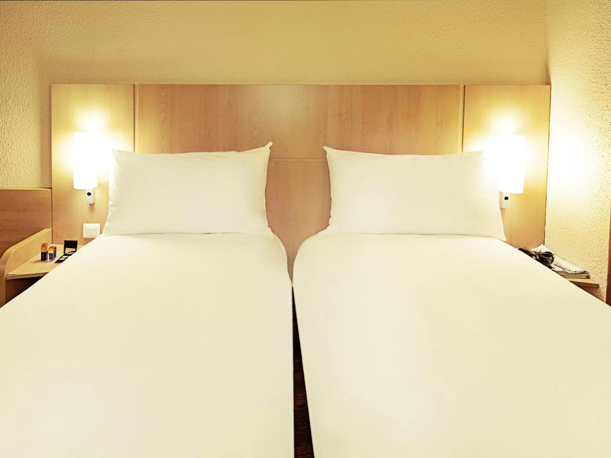 Bed in Hotel ibis Lisboa Jose Malhoa