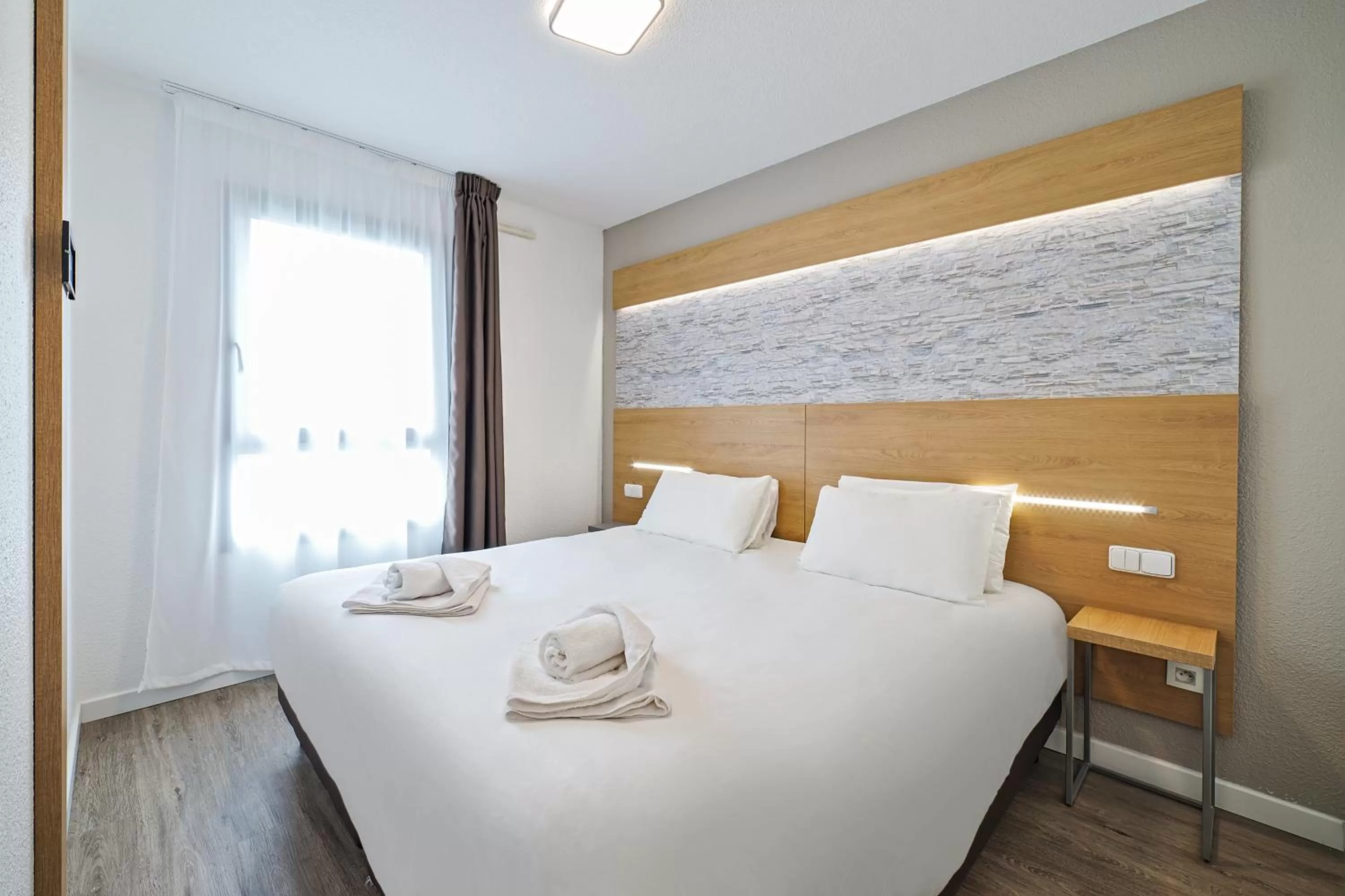 Bed in Residhotel Lyon Part Dieu